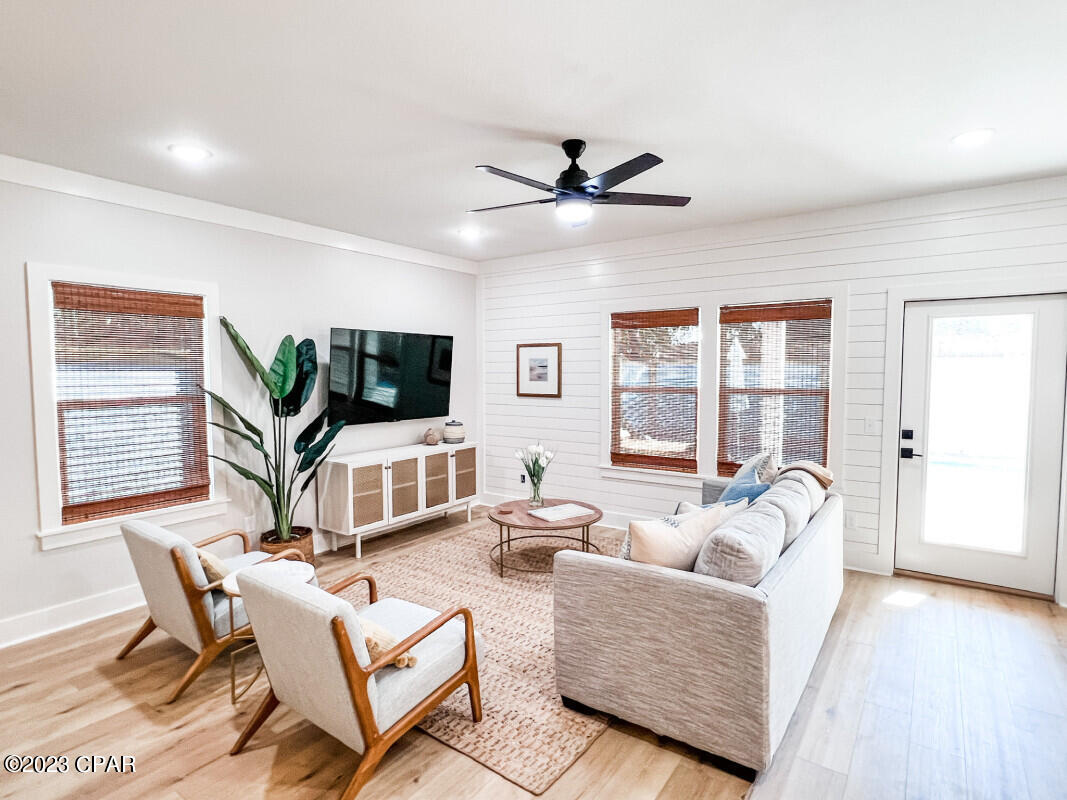 Riviera Beach - Residential
