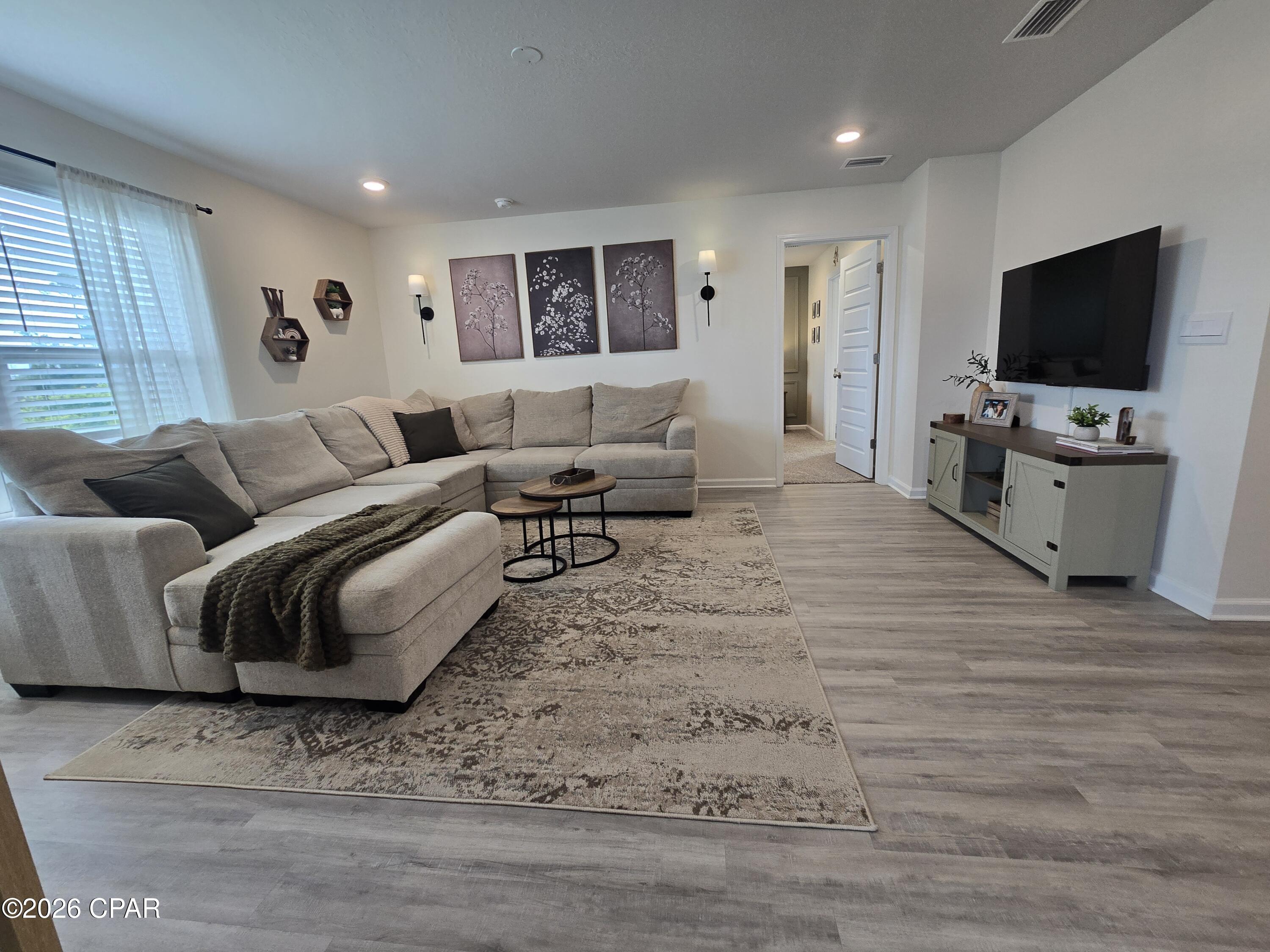[No Recorded Subdiv] - Residential Lease
