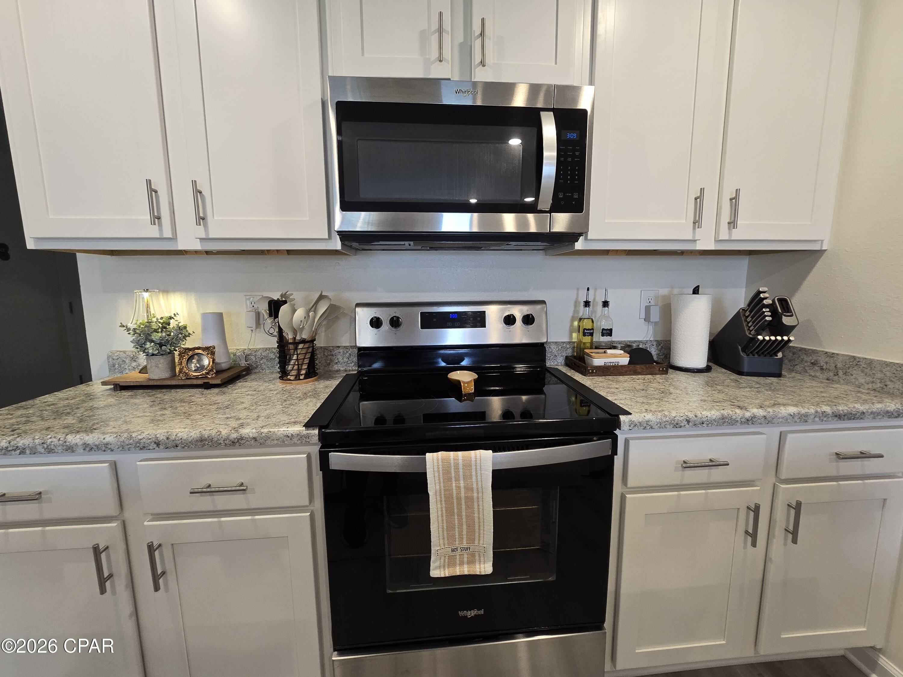 [No Recorded Subdiv] - Residential Lease