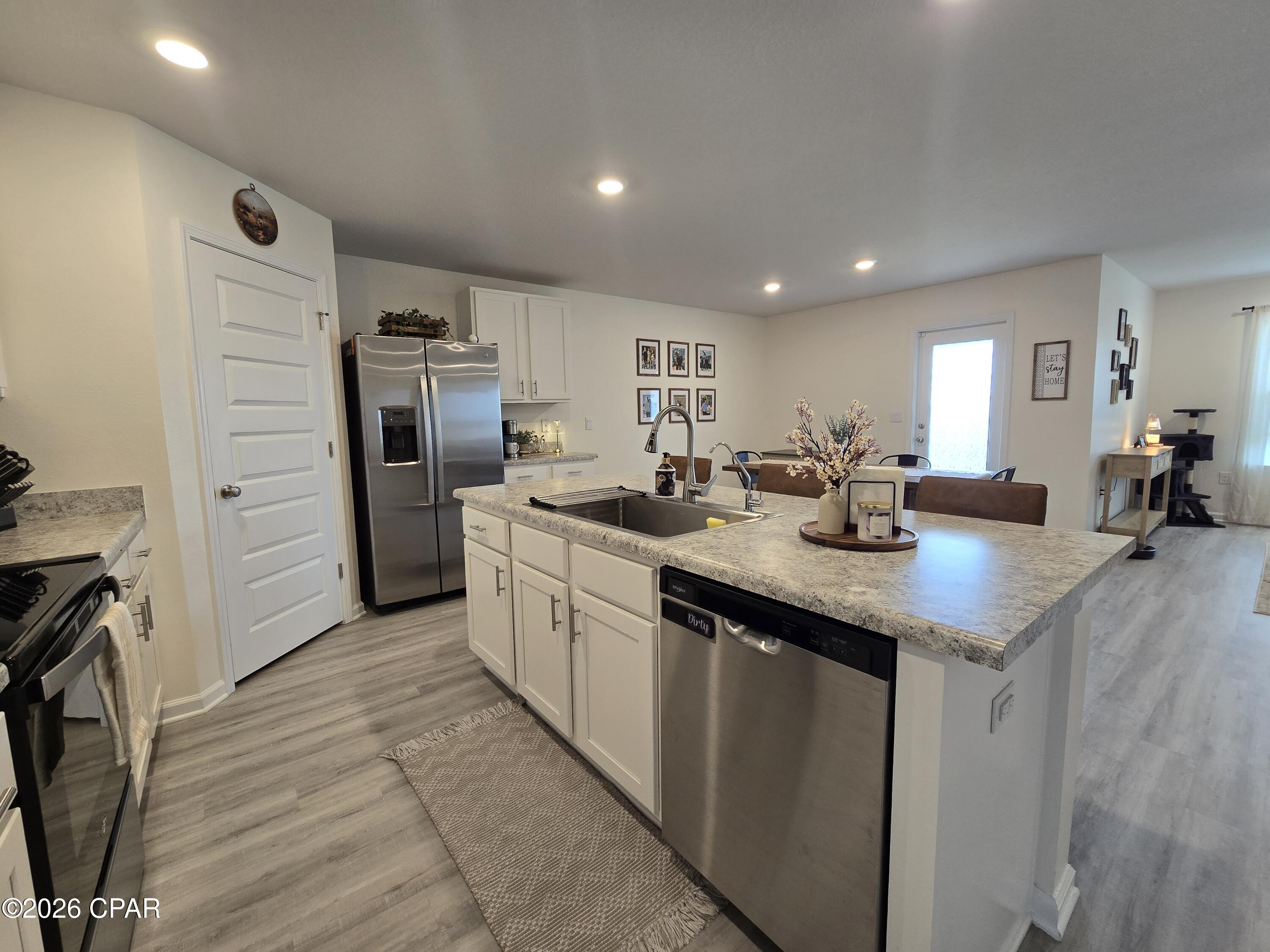 [No Recorded Subdiv] - Residential Lease