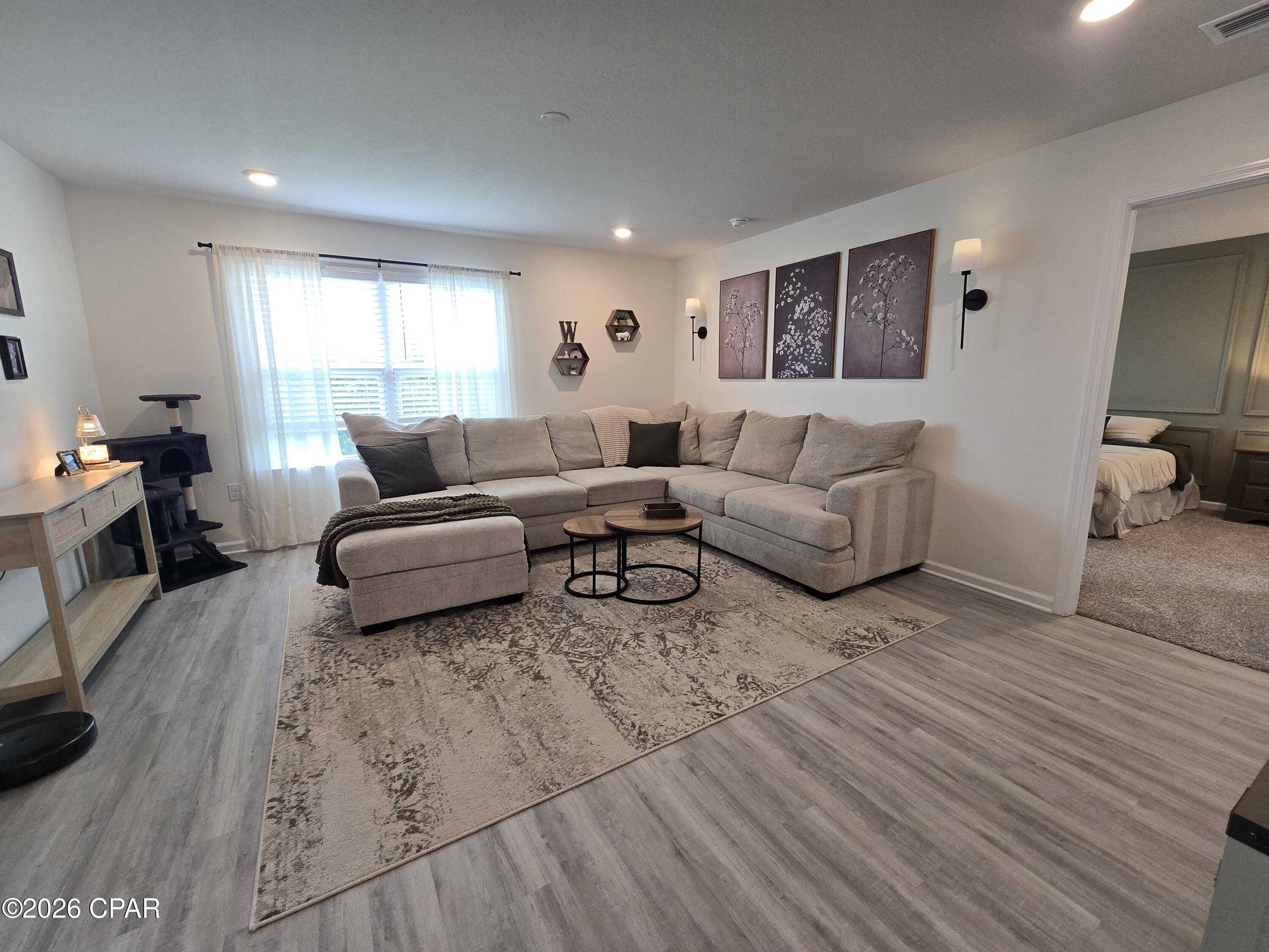 [No Recorded Subdiv] - Residential Lease