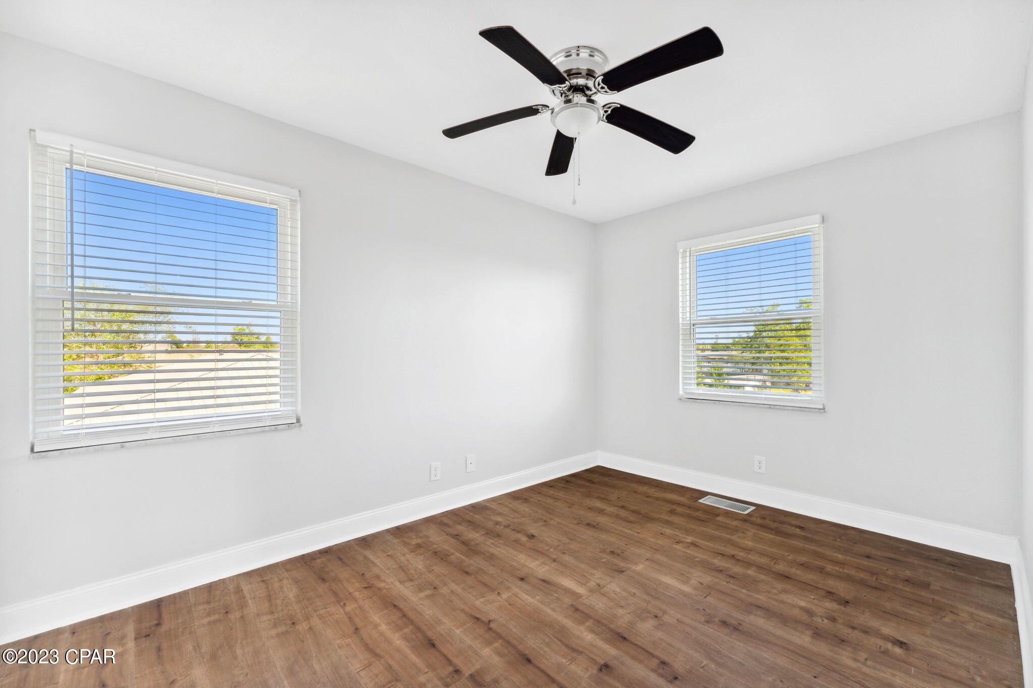 Meadowbrook Estates - Residential