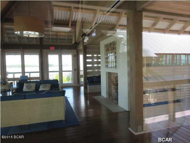 Rivercamps On Crooked Creek - Residential