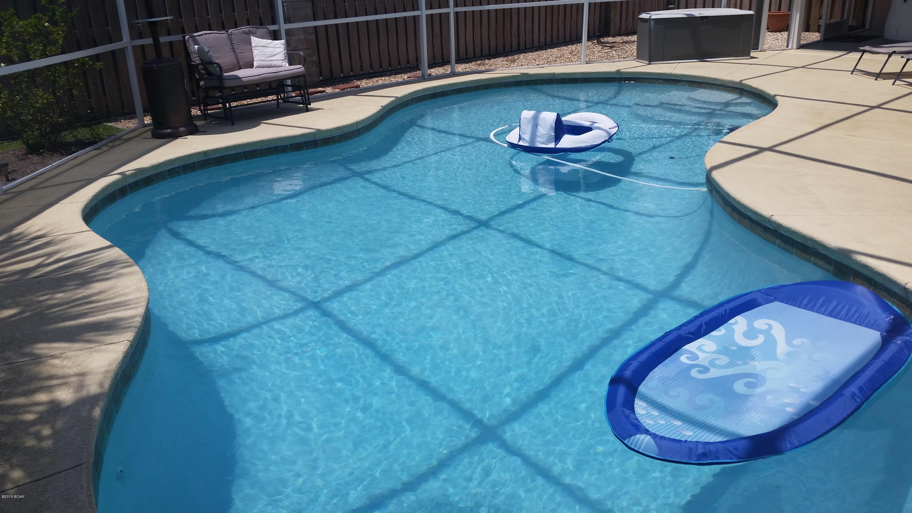 Colony Club - Residential