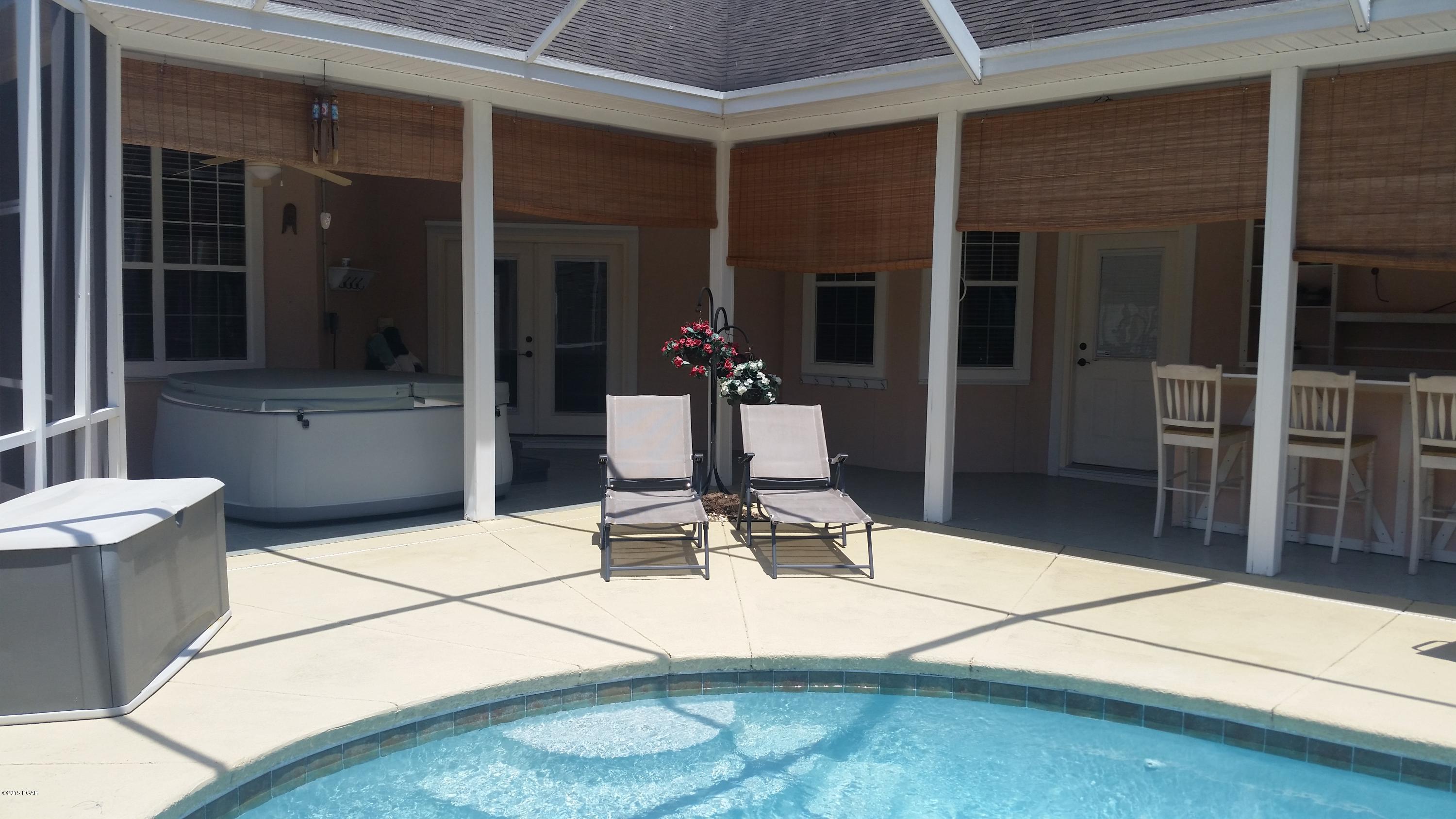 Colony Club - Residential