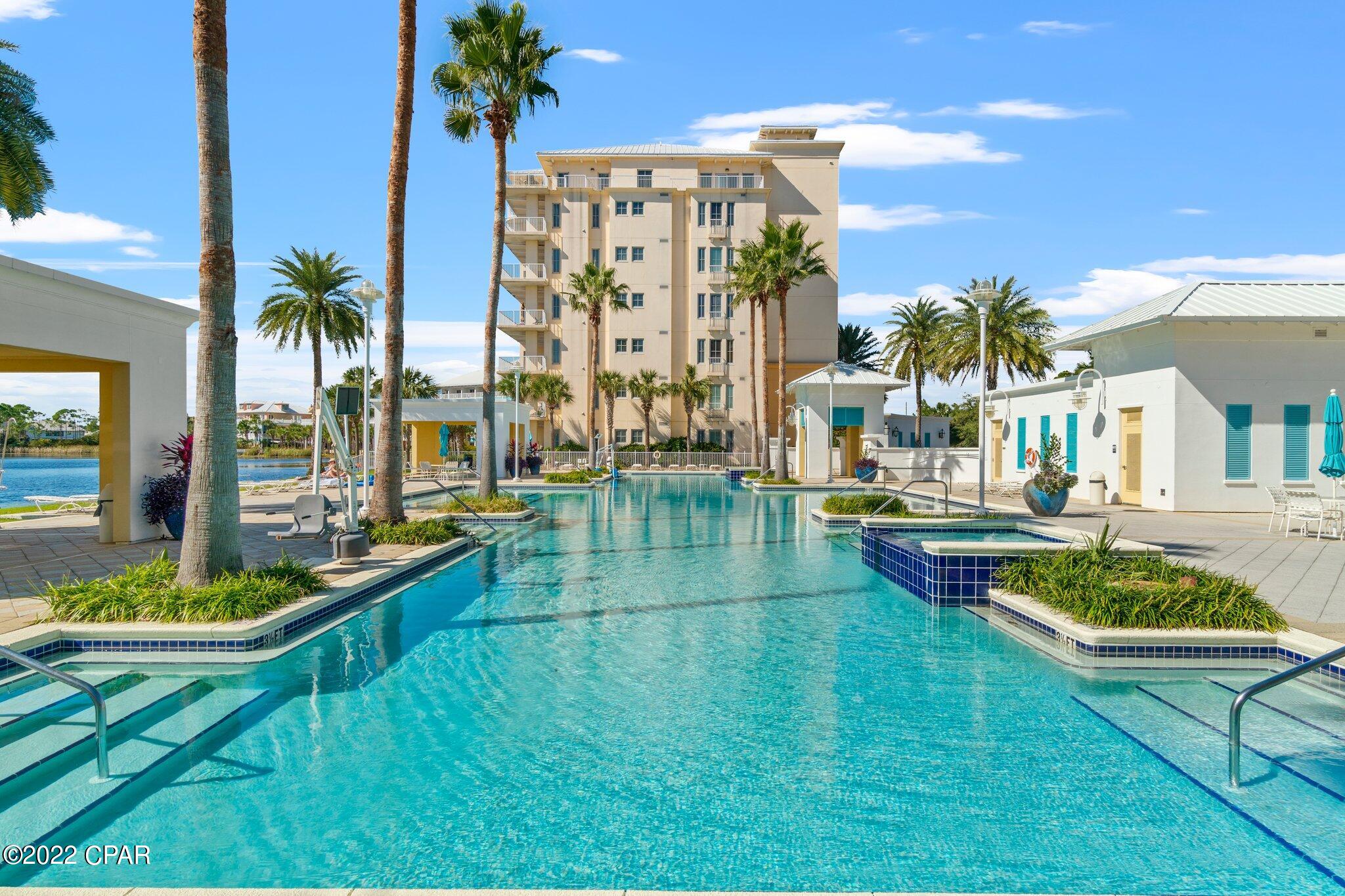 Carillon Beach Inn - Residential