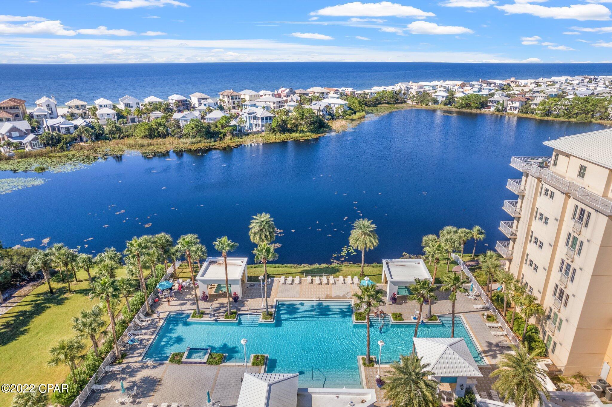 Carillon Beach Inn - Residential