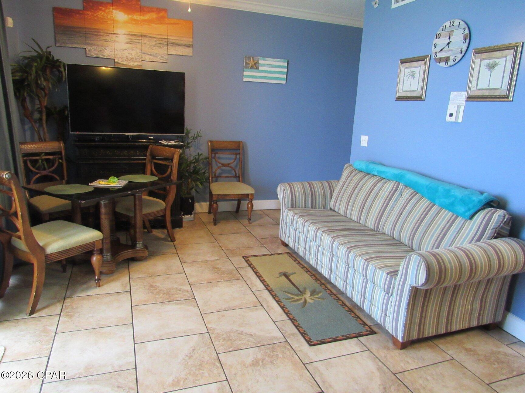 Twin Palms Resort - Residential