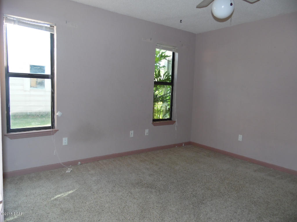 Shadow Bay Unit 2 Replat - Residential