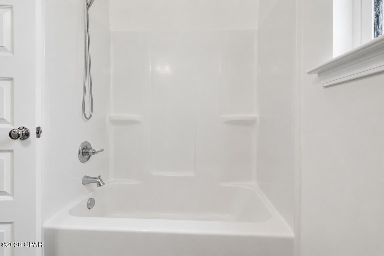 Callaway Corners - Residential Lease