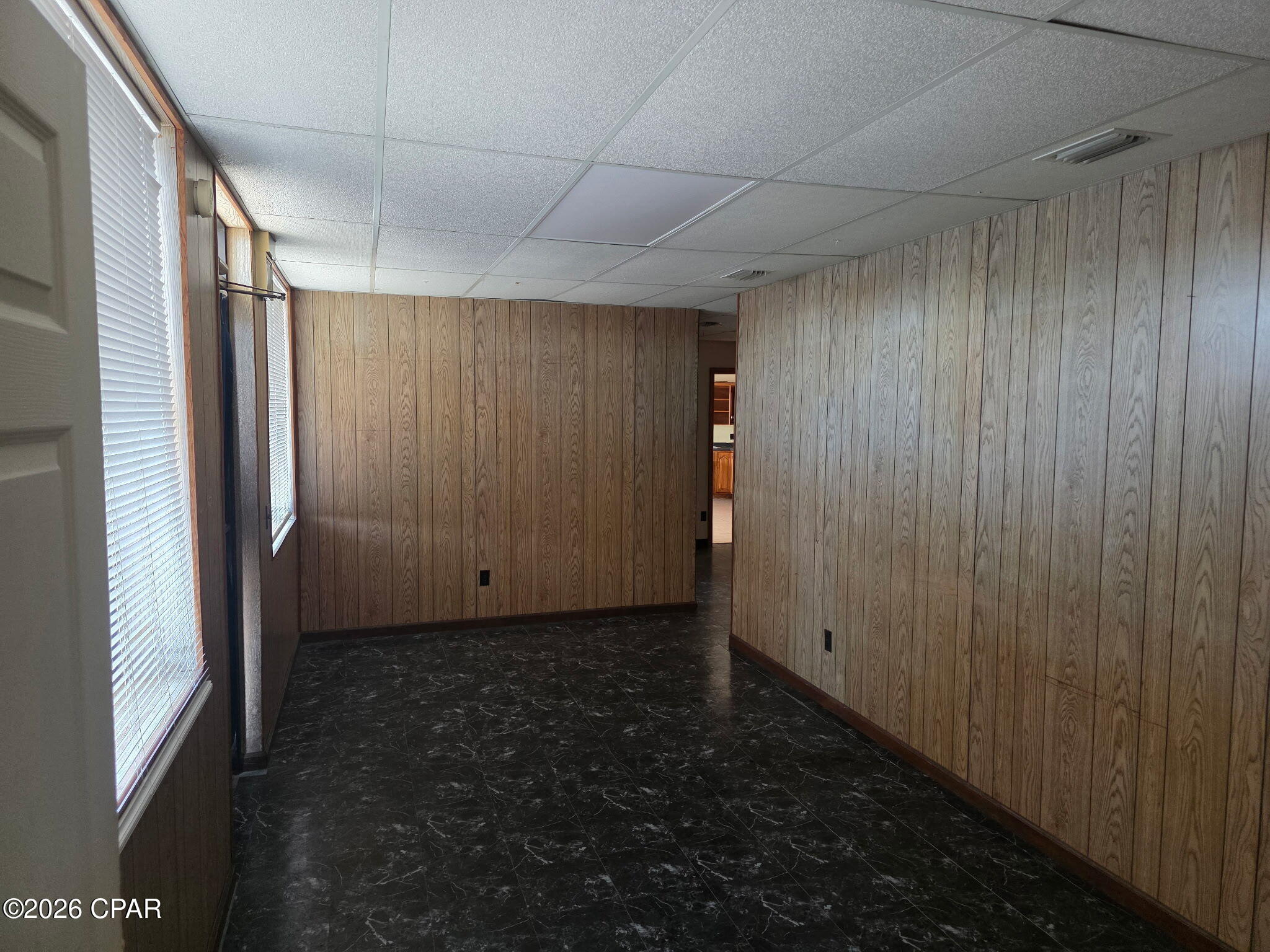 [No Recorded Subdiv] - Commercial Sale