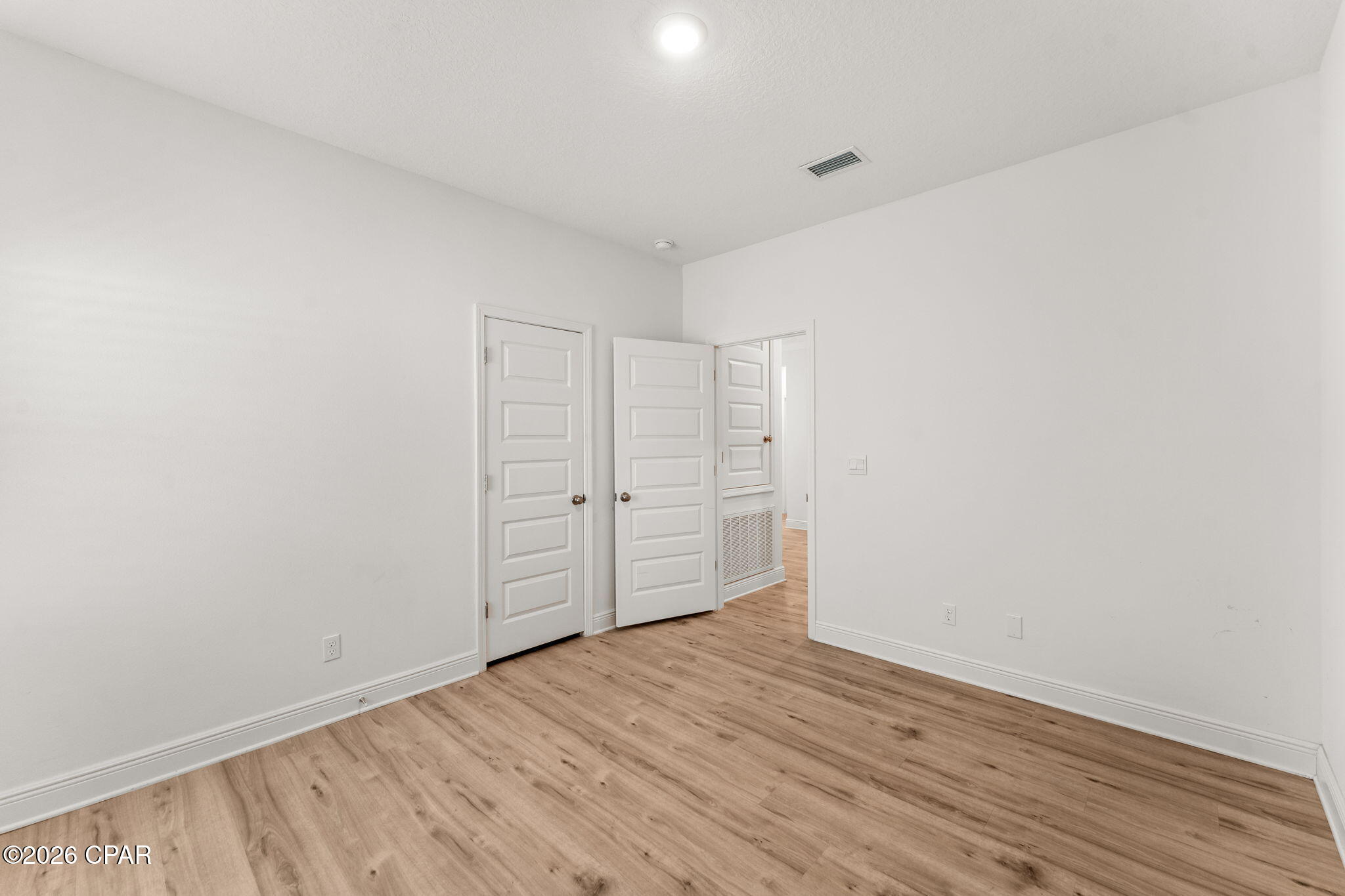 [No Recorded Subdiv] - Residential Lease