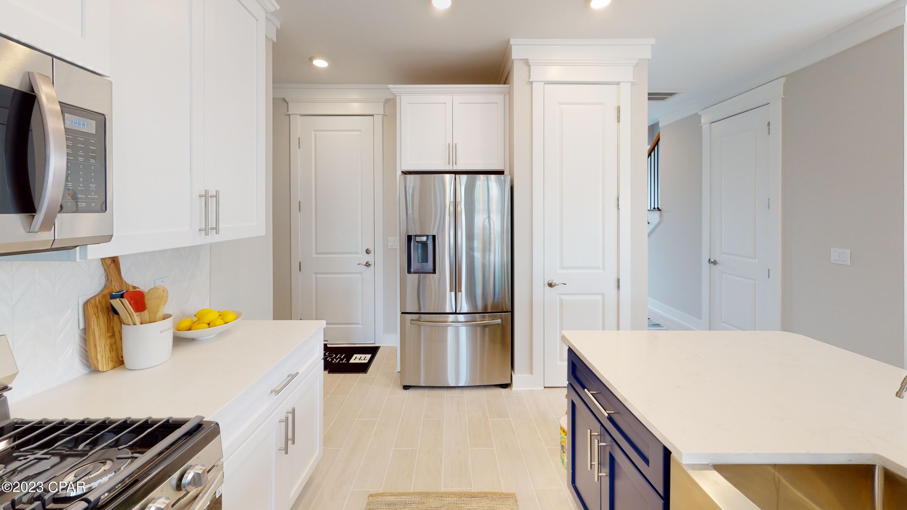 Breakfast Point East - Residential
