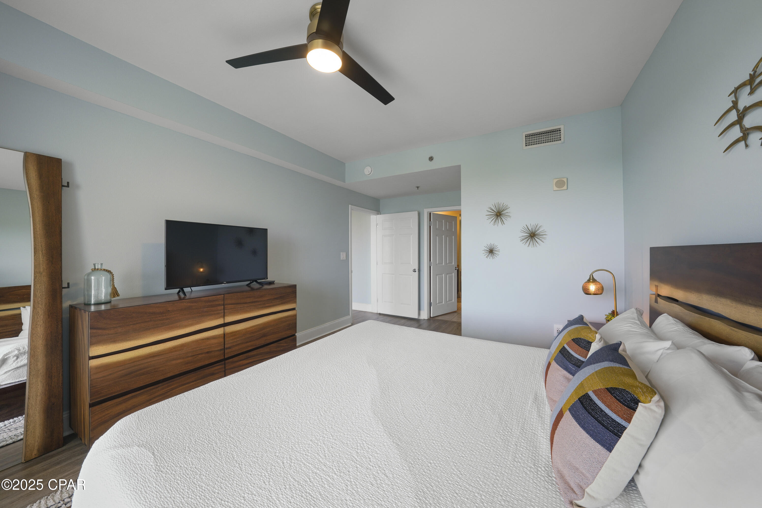 Laketown Wharf - Residential