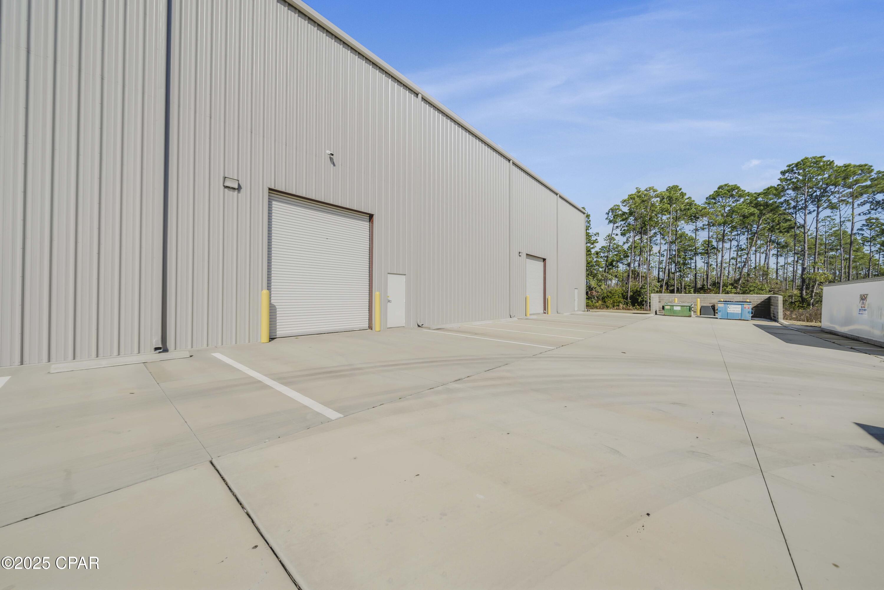 Beach Commerce Park - Commercial Lease