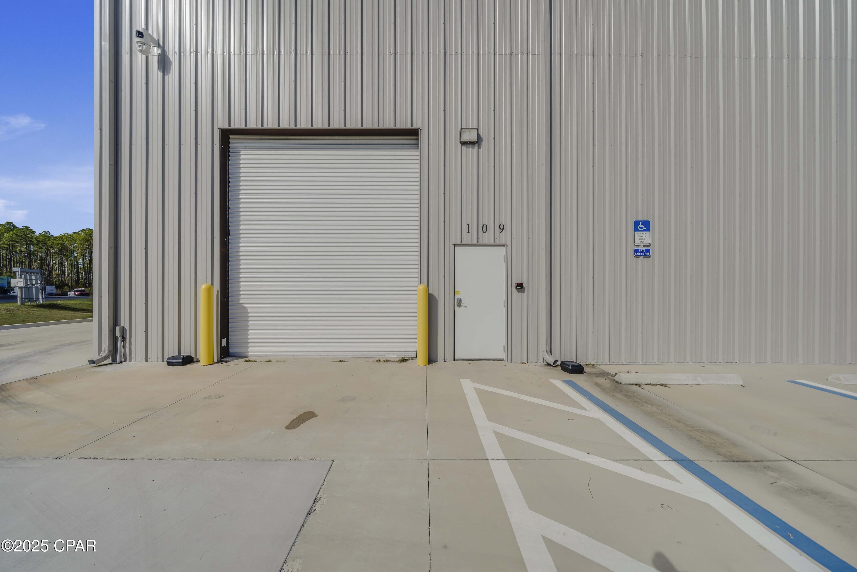 Beach Commerce Park - Commercial Lease