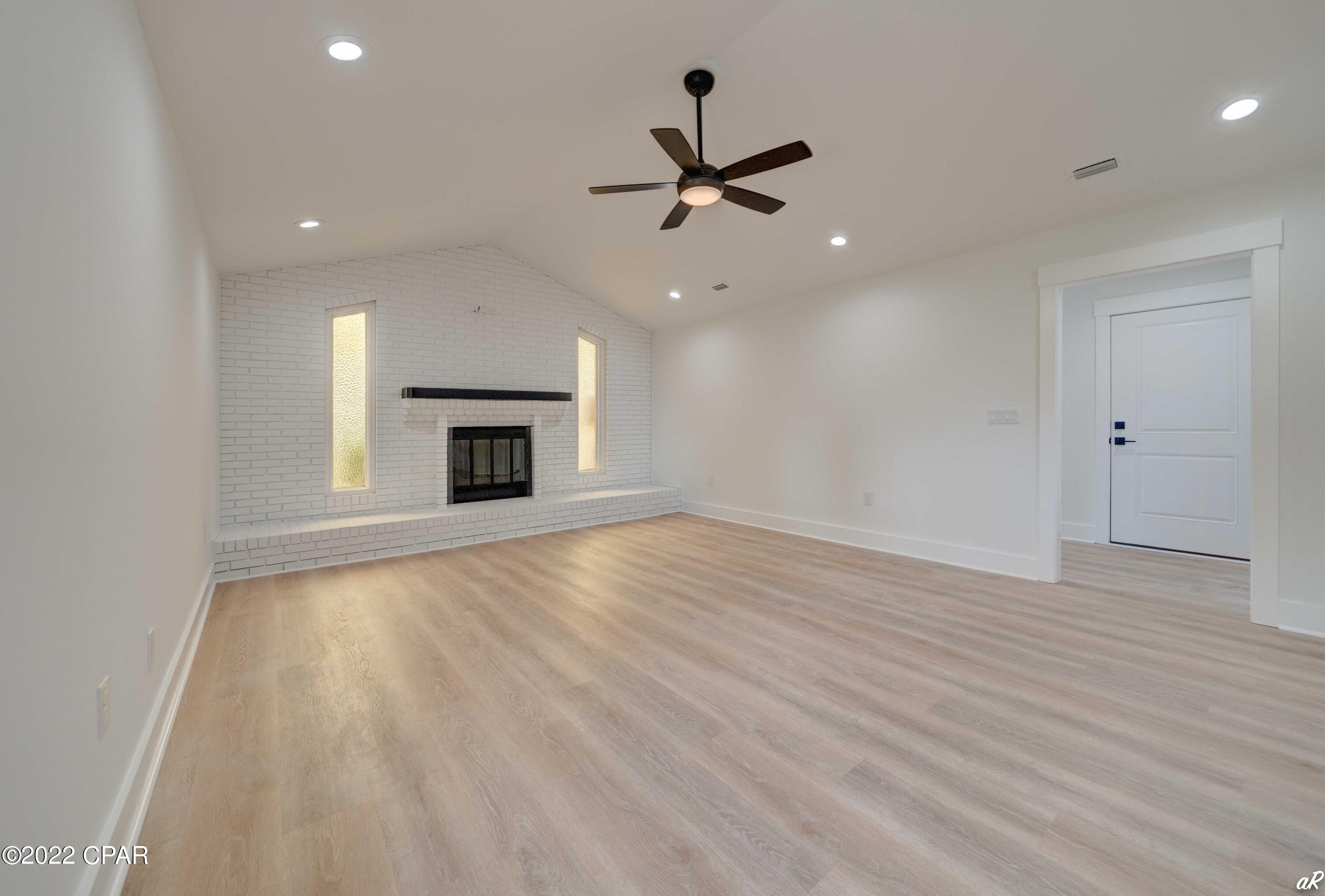 Derby Woods - Residential