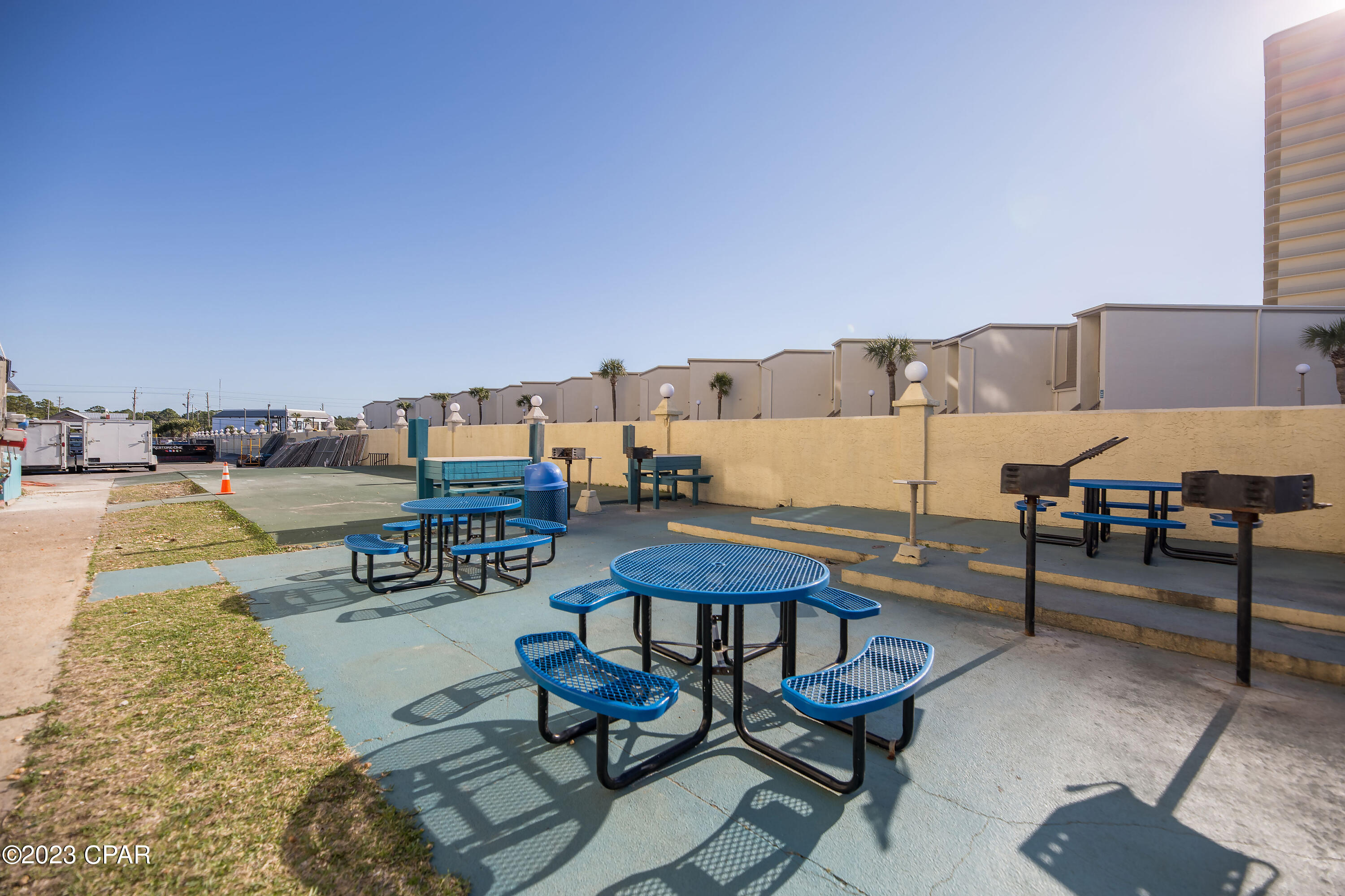 Summit - Residential