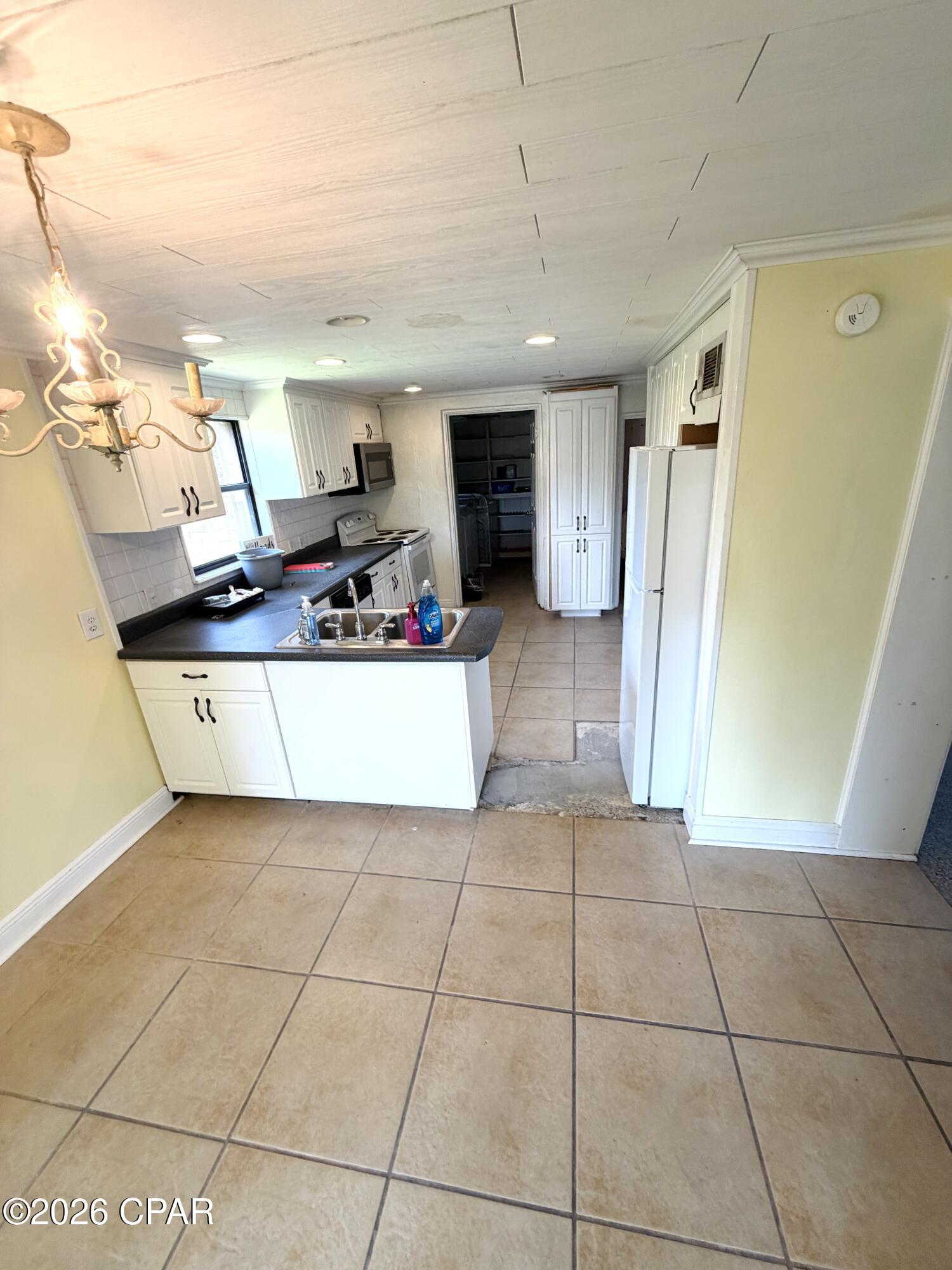 West Manor - Residential