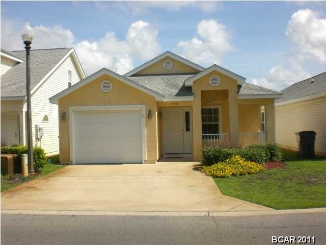 Palm Cove Phase I - Residential Lease