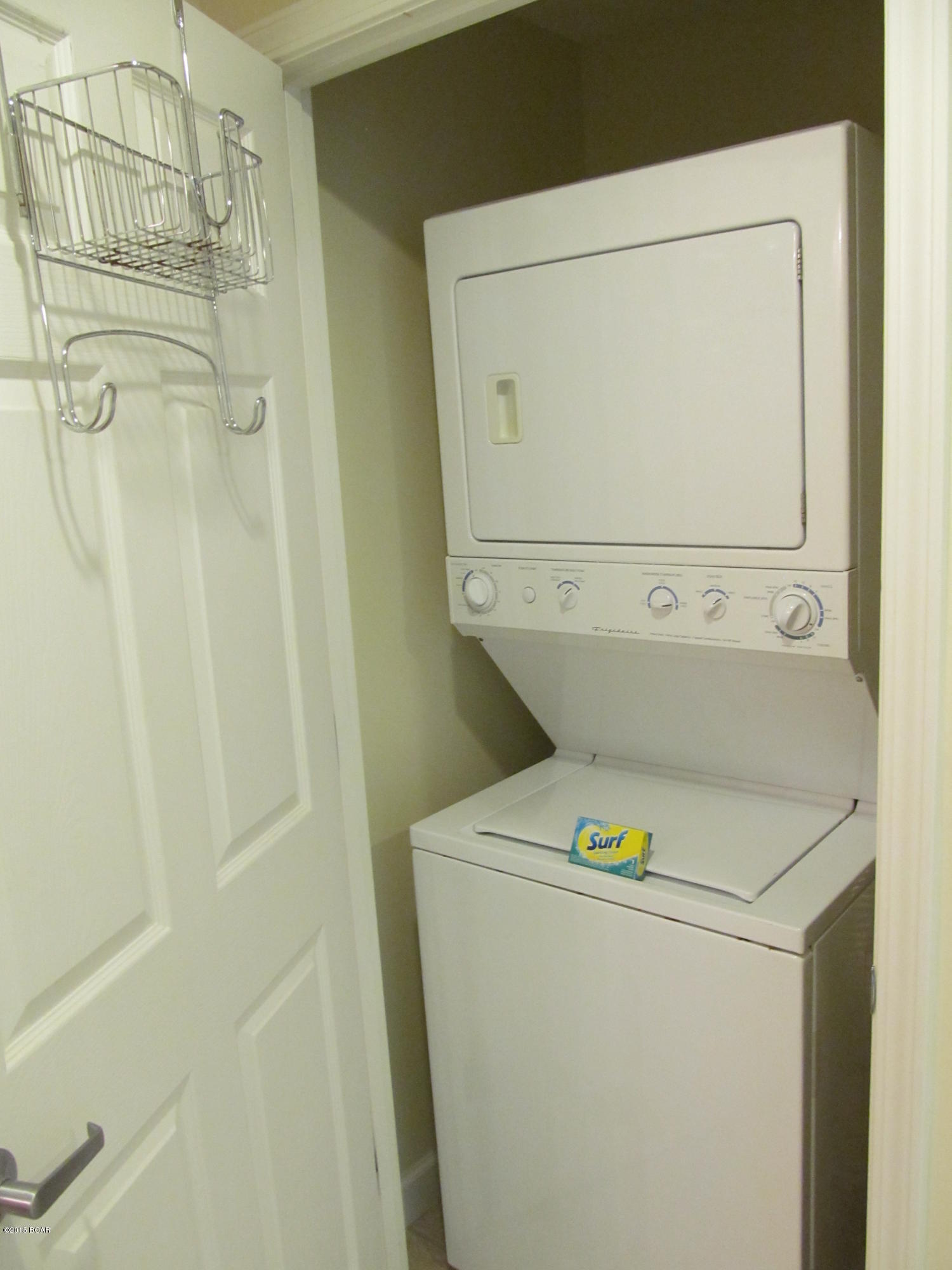 Sterling Reef - Residential Lease