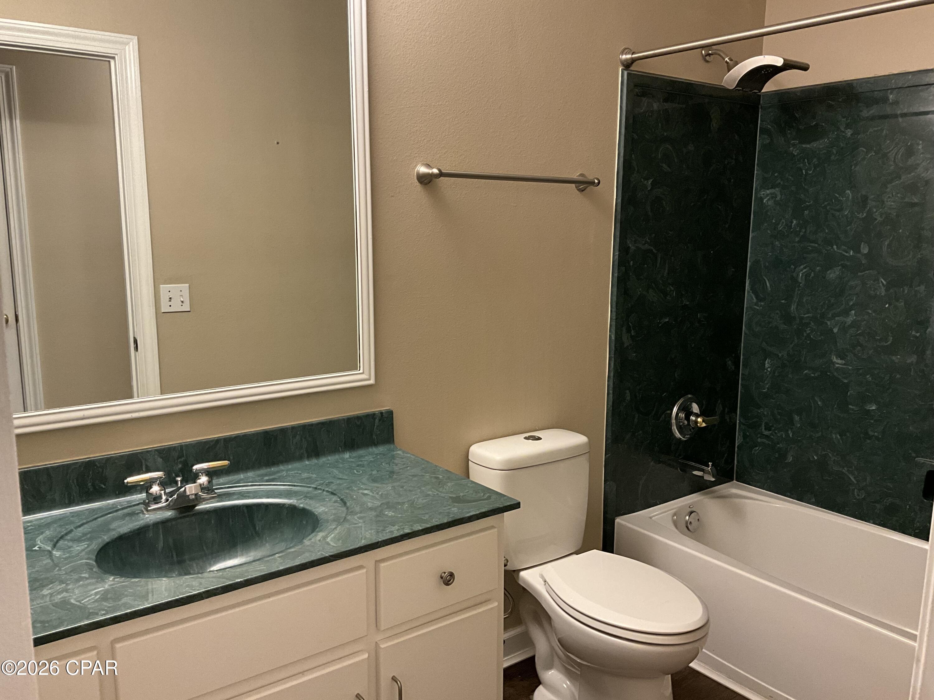 Ten Lakes Estates - Residential