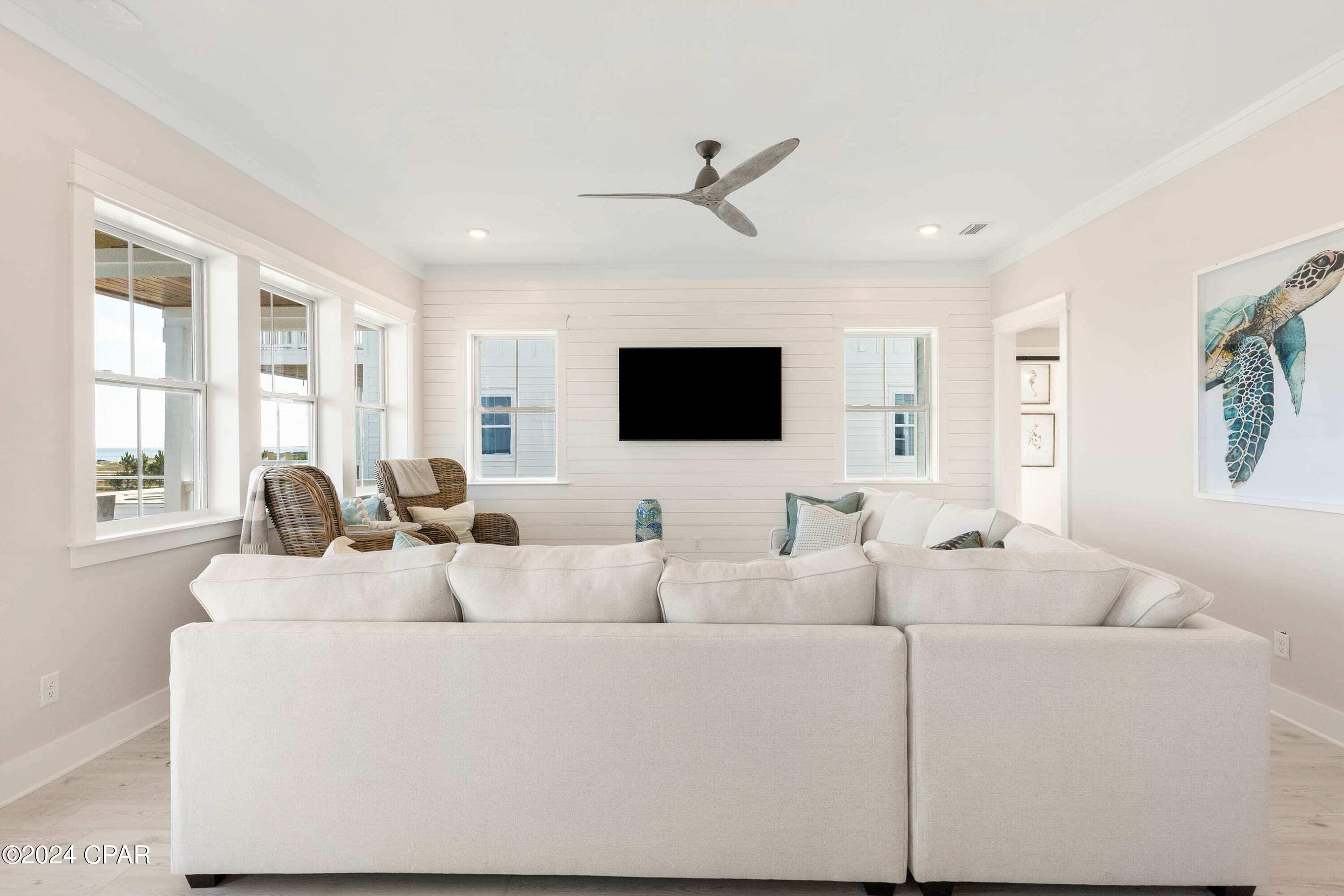Villa Del Sol - Residential