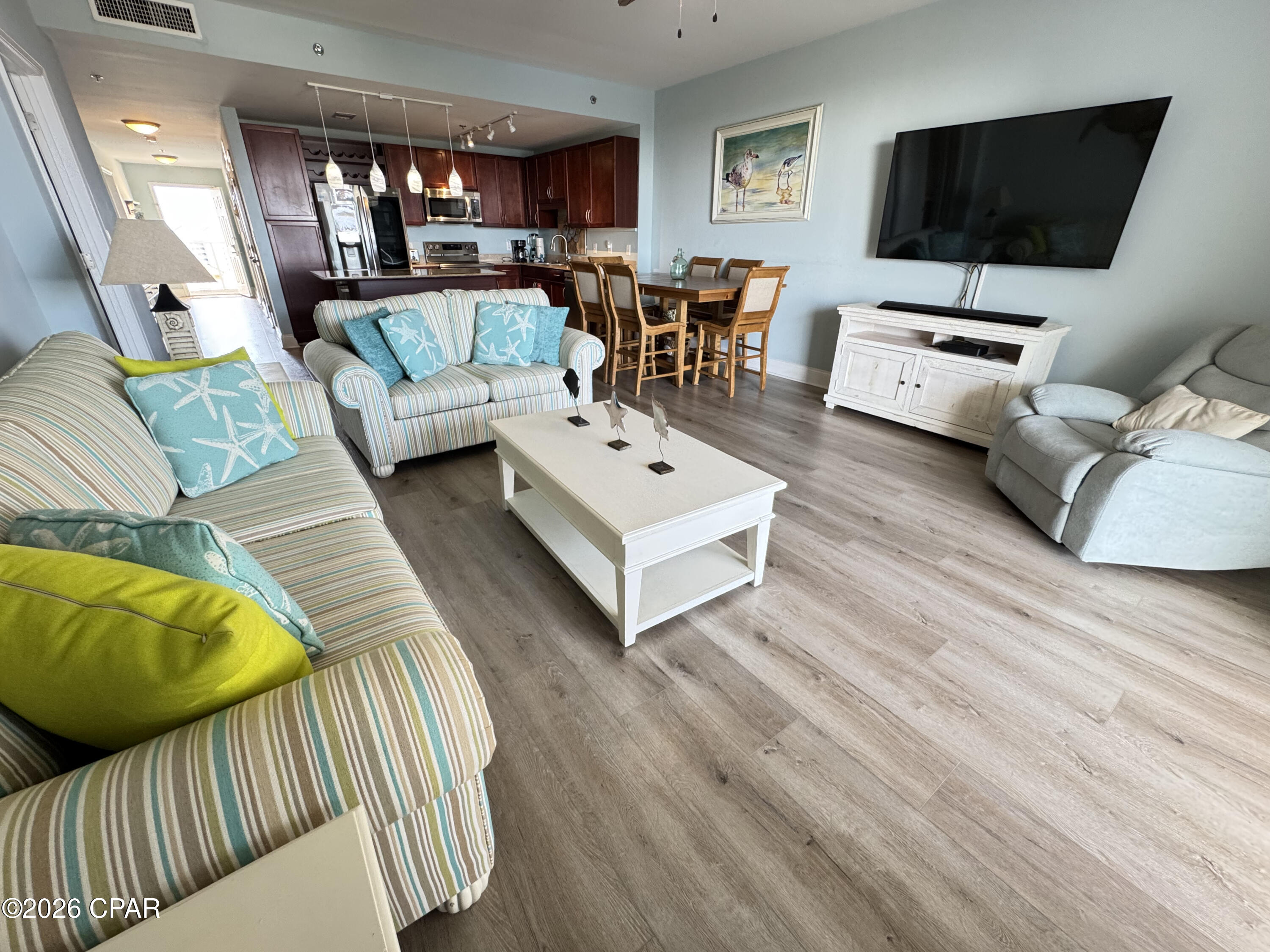 Laketown Wharf - Residential