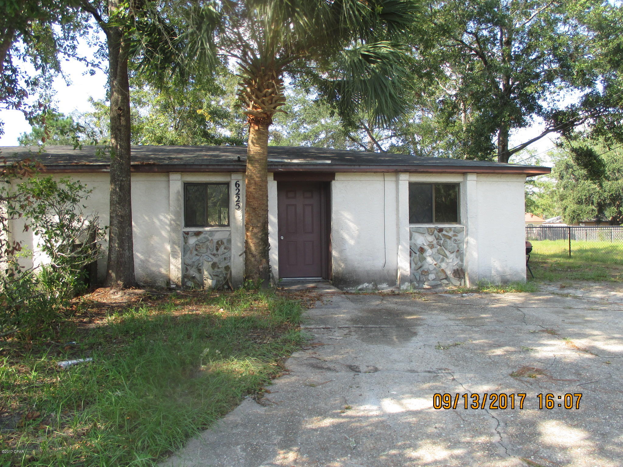 3/2 duplex close to Tyndall AFB. All property sizes and ages are approximate, please measure and/or verify if important. 

School assignments are subject to change, please check with Bay County for most accurate information.

Deposit is the same as the rent. 

Pets allowed with owner approval and NON REFUNDABLE pet fee applies per pet. Breed restrictions apply.