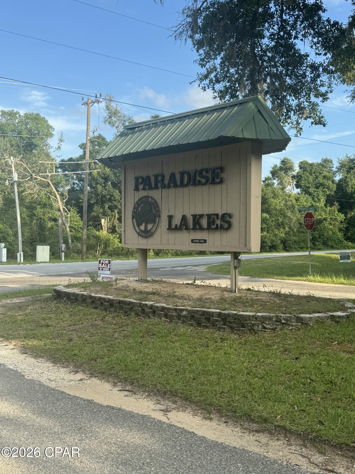 Paradise Lakes - Residential