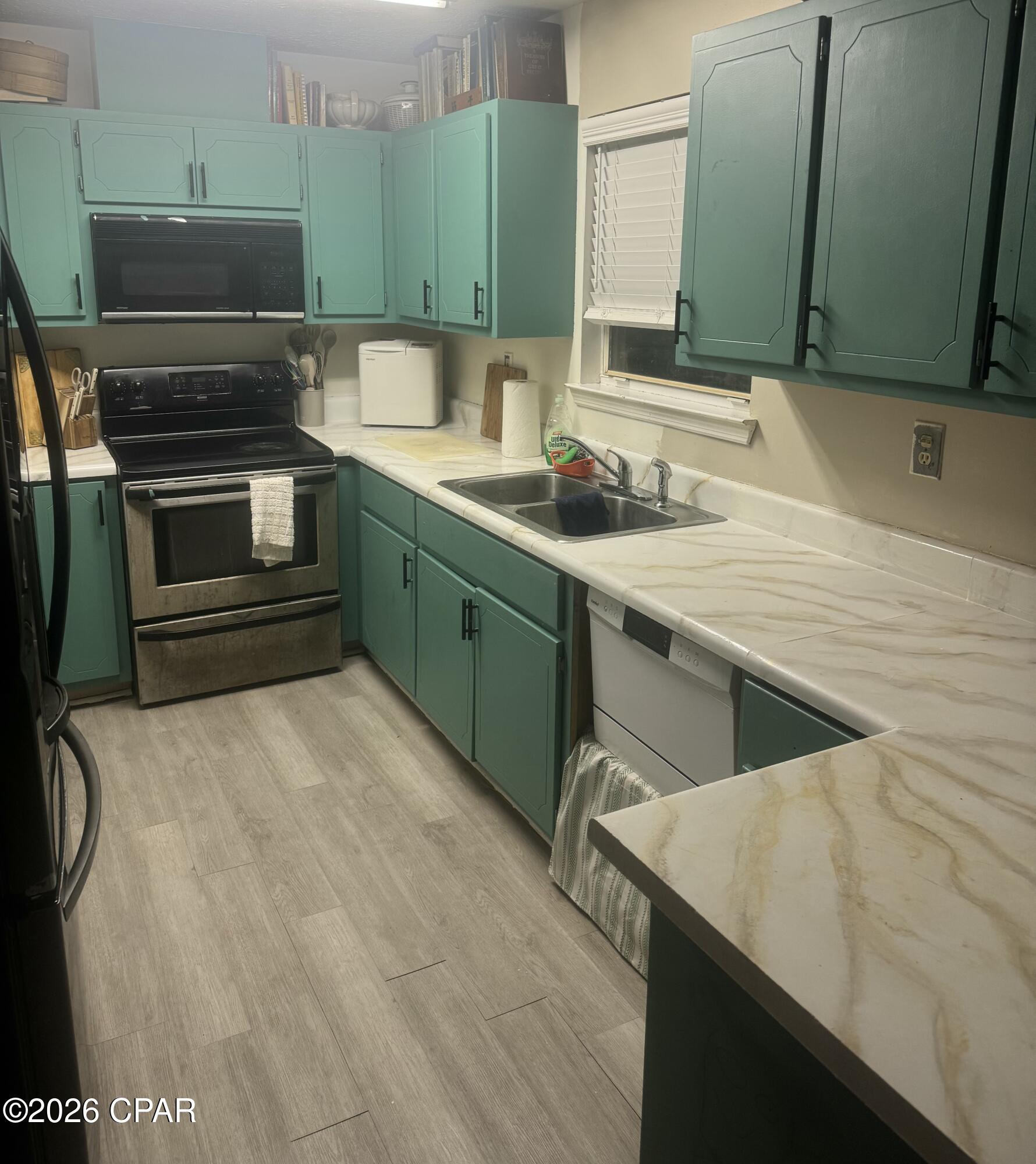 Paradise Lakes - Residential