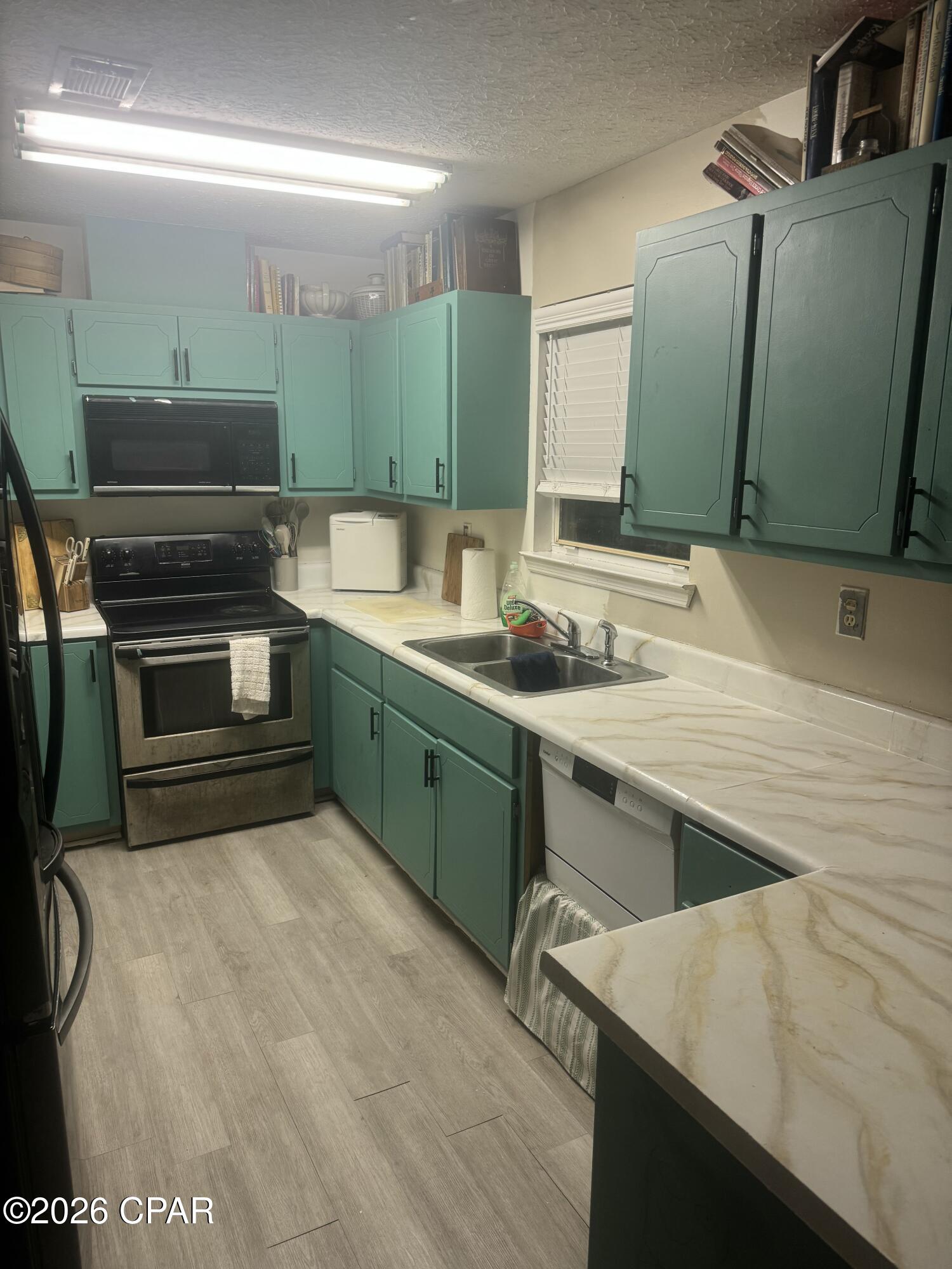 Paradise Lakes - Residential