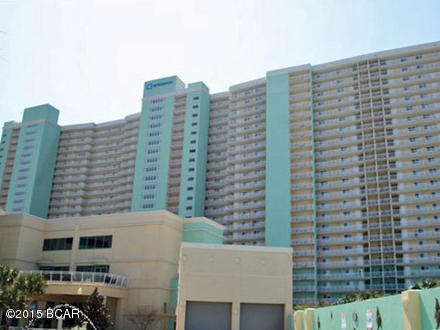 Emerald Beach Resort has a lot to offer an investor or someone looking for a beach home. This 2 bedroom condo is spacious, professionally decorated and has a stron rental history. Excellent amenities including Swimming Pools, Hot Tubs, Tiki Bar, Restaurant. Enjoy the full service Starbuck's! Fitness Center with Full Service Day Spa. 8 high speed elevators.