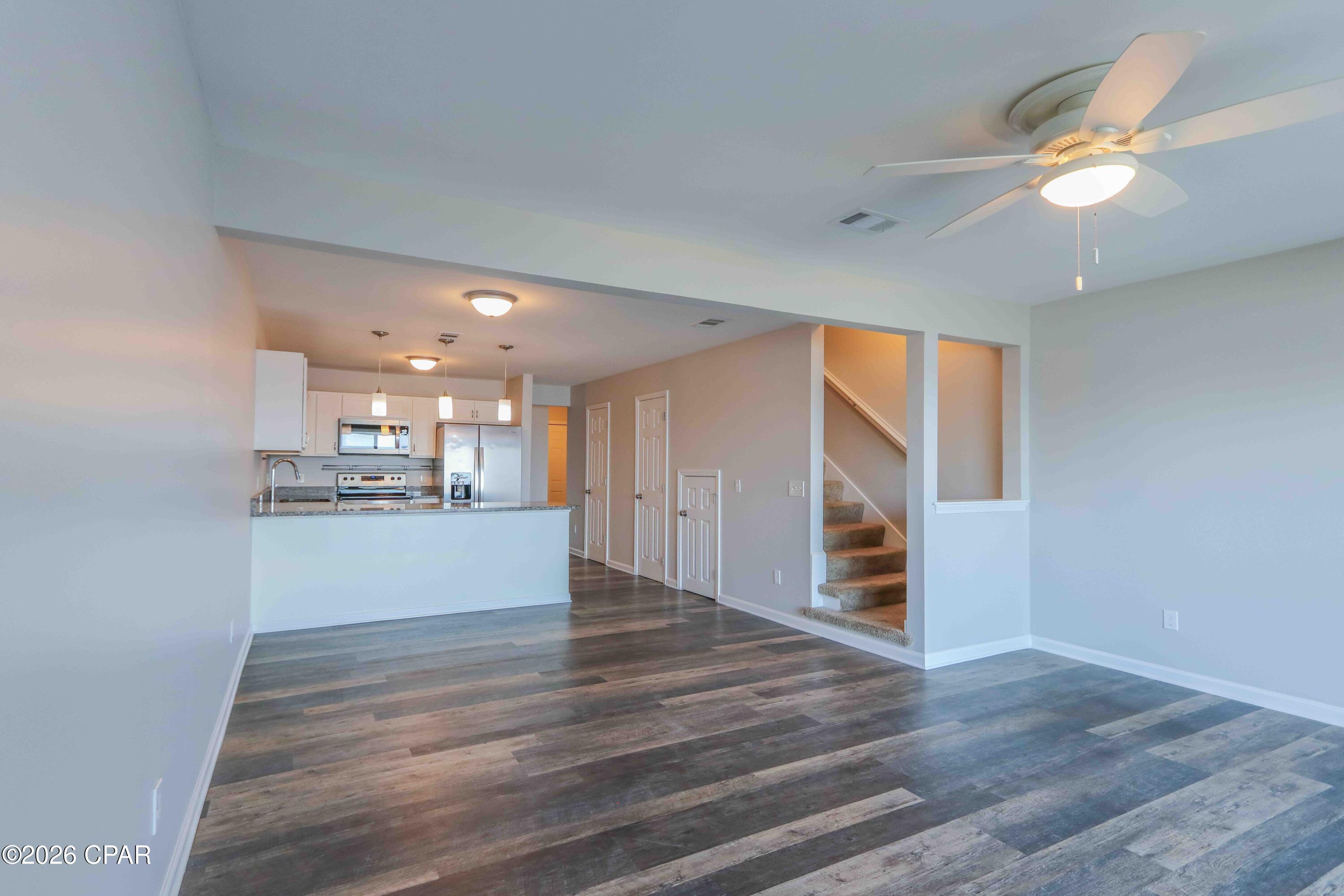 Oakshore Villas Twnhs - Residential