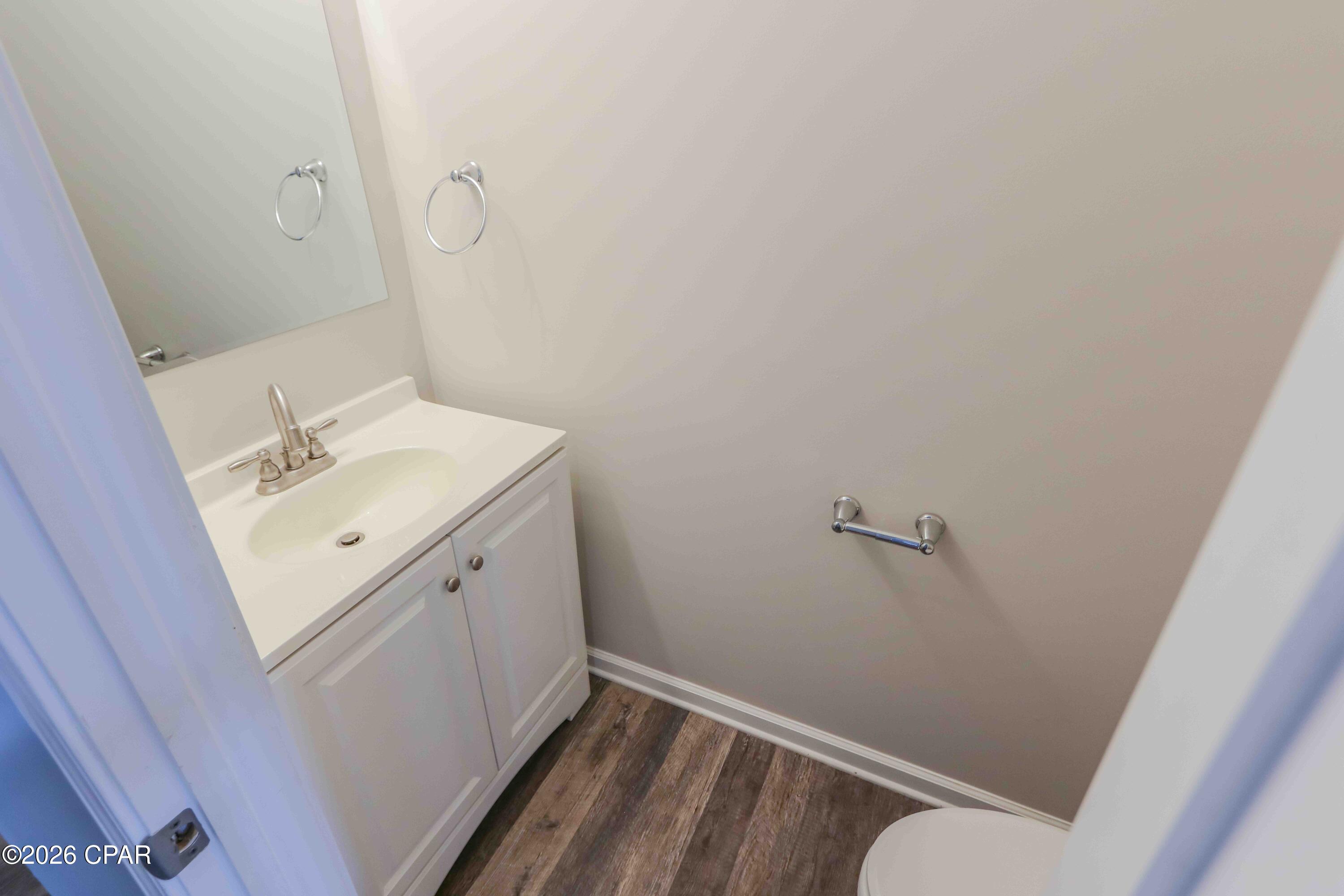 Oakshore Villas Twnhs - Residential