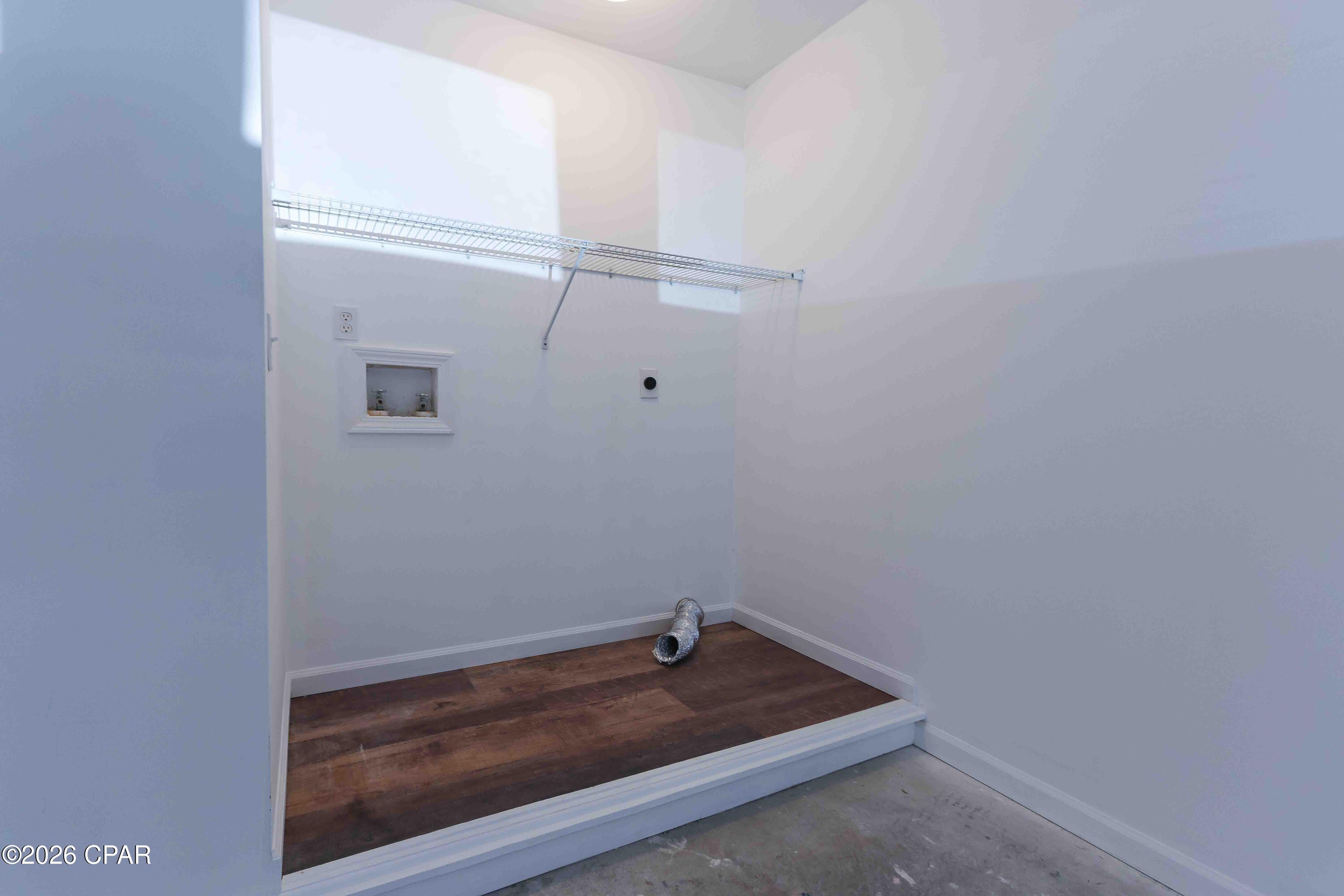 Oakshore Villas Twnhs - Residential