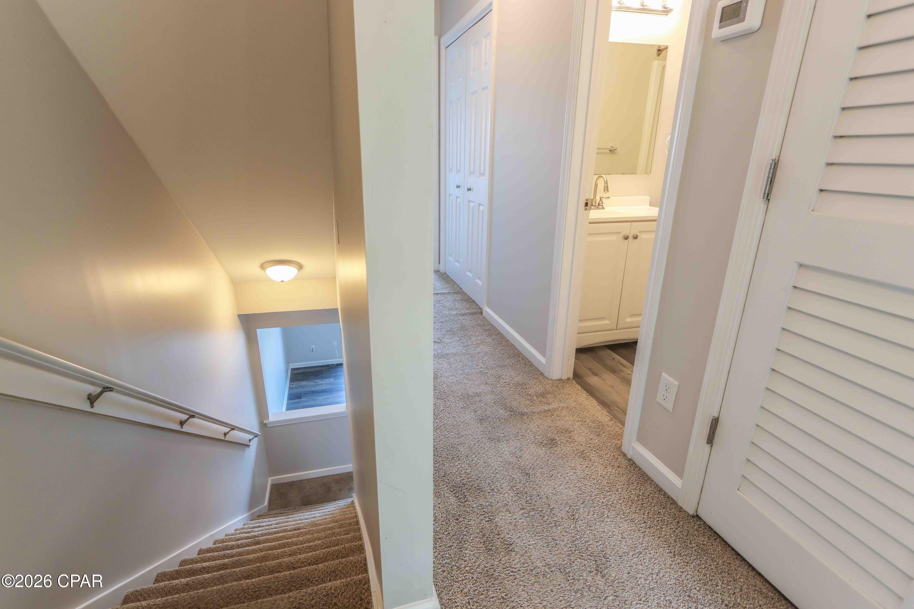 Oakshore Villas Twnhs - Residential