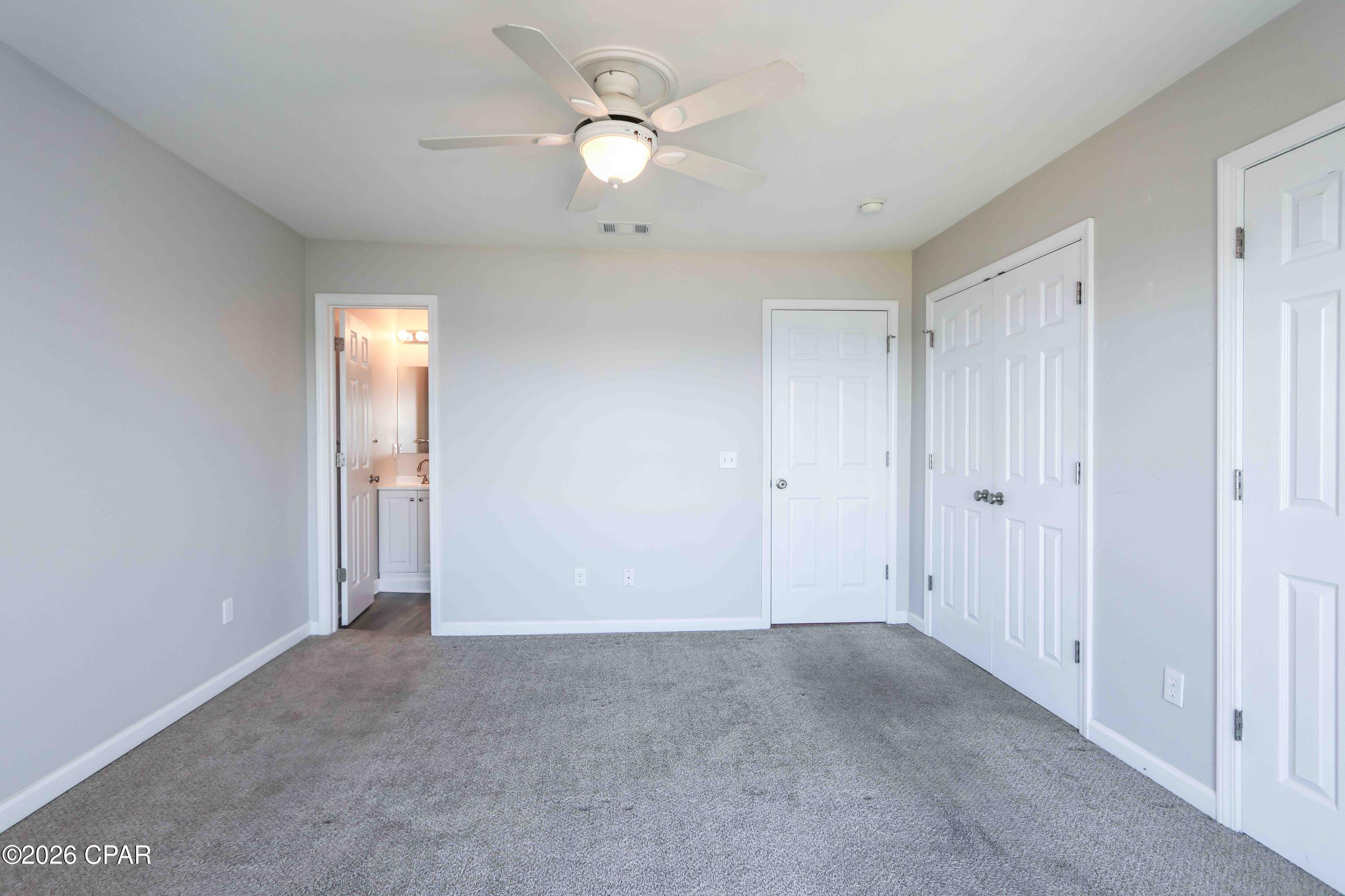 Oakshore Villas Twnhs - Residential