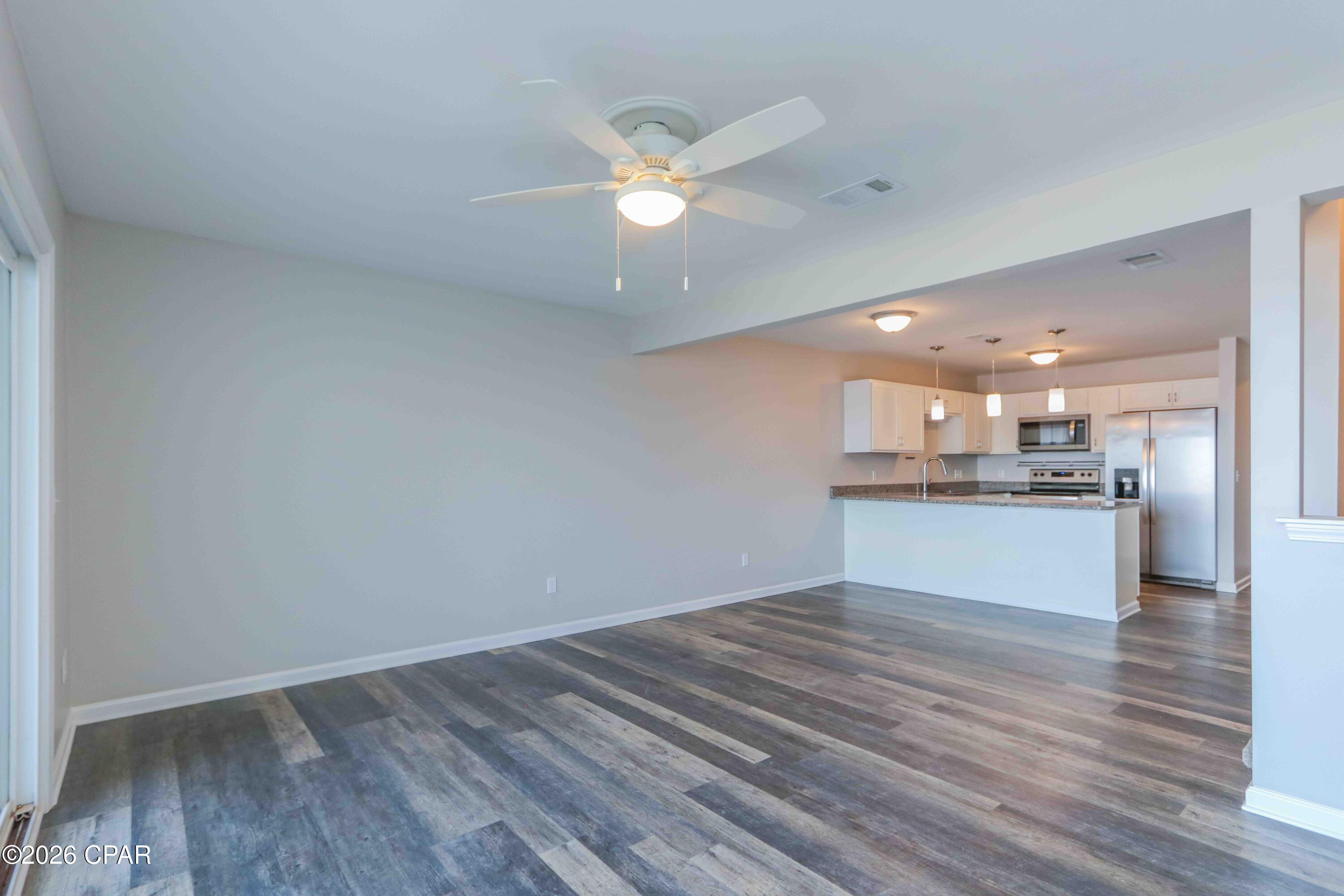 Oakshore Villas Twnhs - Residential