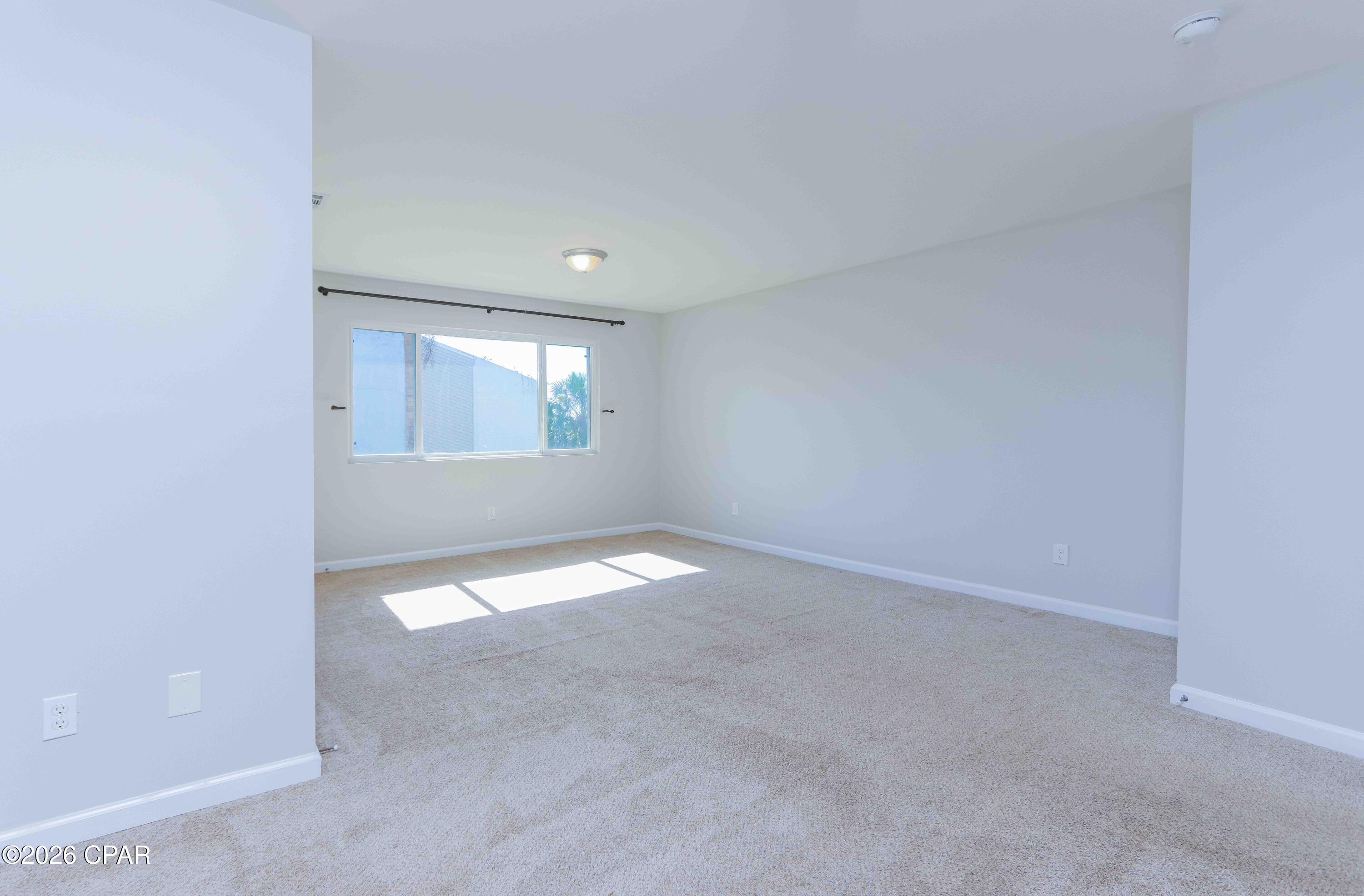Oakshore Villas Twnhs - Residential