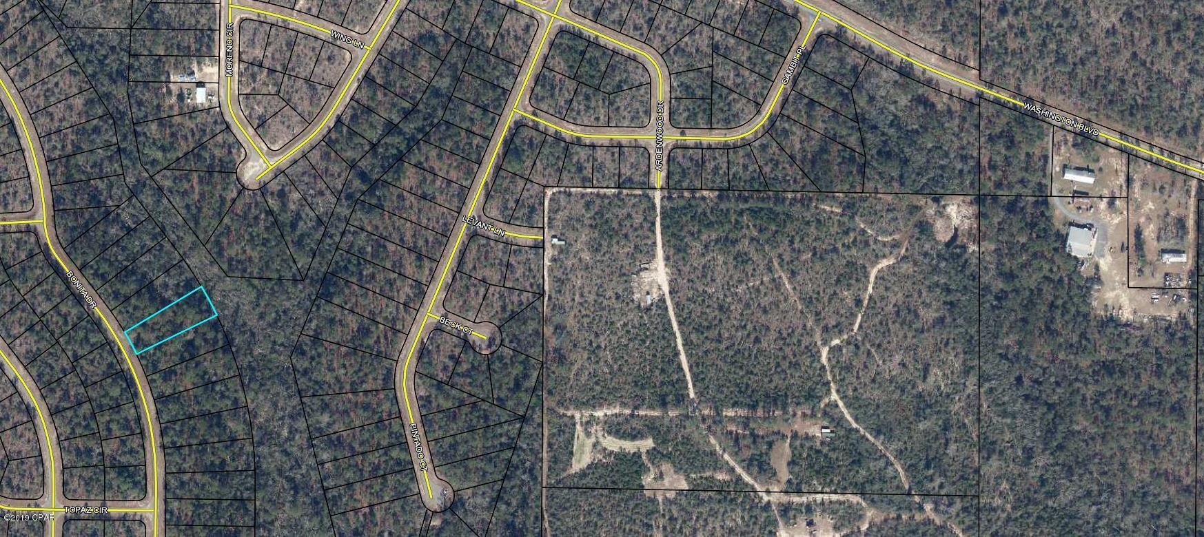 Residential lot (half acre) in Sunny Hills Subdivision.  Located in Northwest Florida approx 30 miles from Panama City Beach.  There are amenities of popular golf course, swimming lake, 2 very large fishing lakes in the area, civic hall with a public library. Purchase as investment,  There are restrictions of no mobile homes. Buyer will pay Title Policy fees and Doc Stamps on Deed.