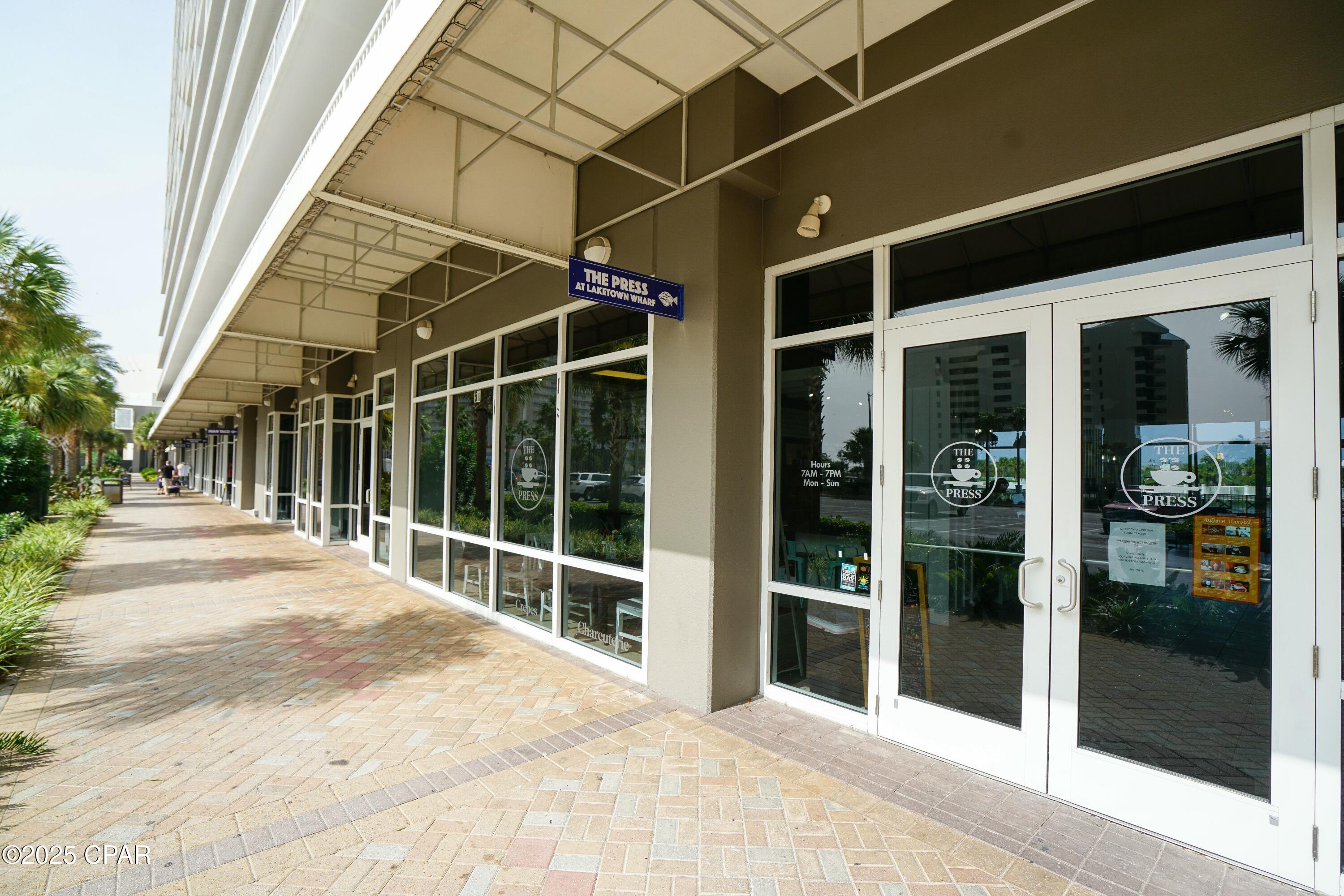 Laketown Wharf - Residential