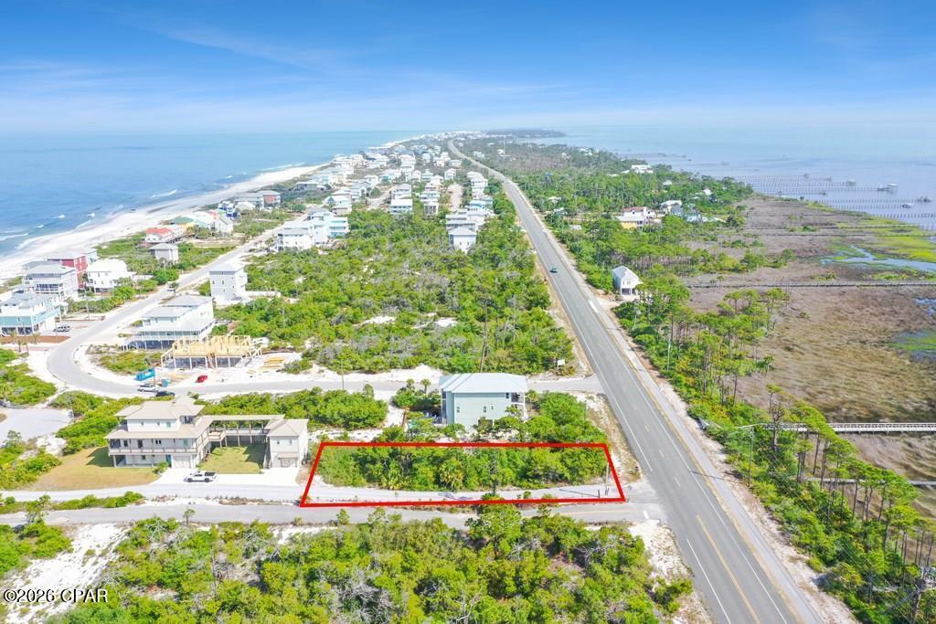 Dolphin Beach Village - Land