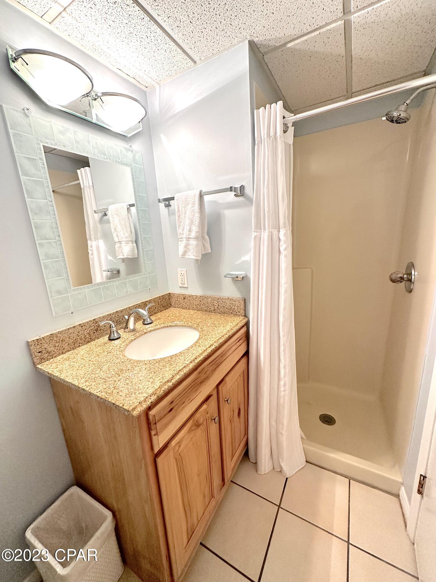 Edgewater Golf Villas V-A - Residential