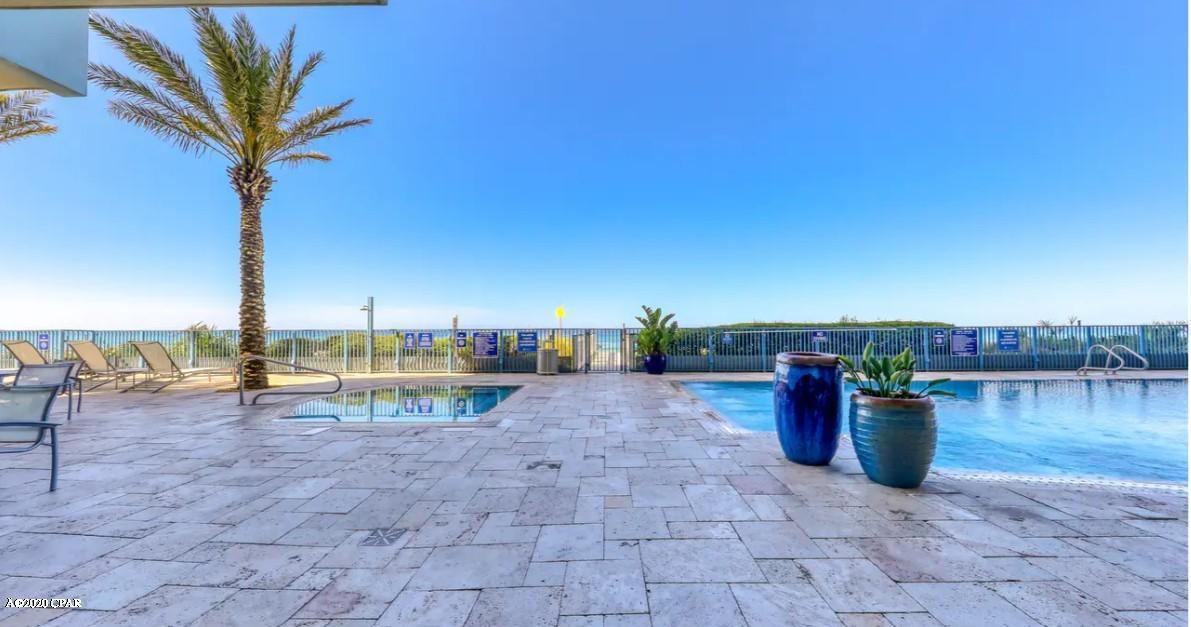 Sterling Breeze - Residential