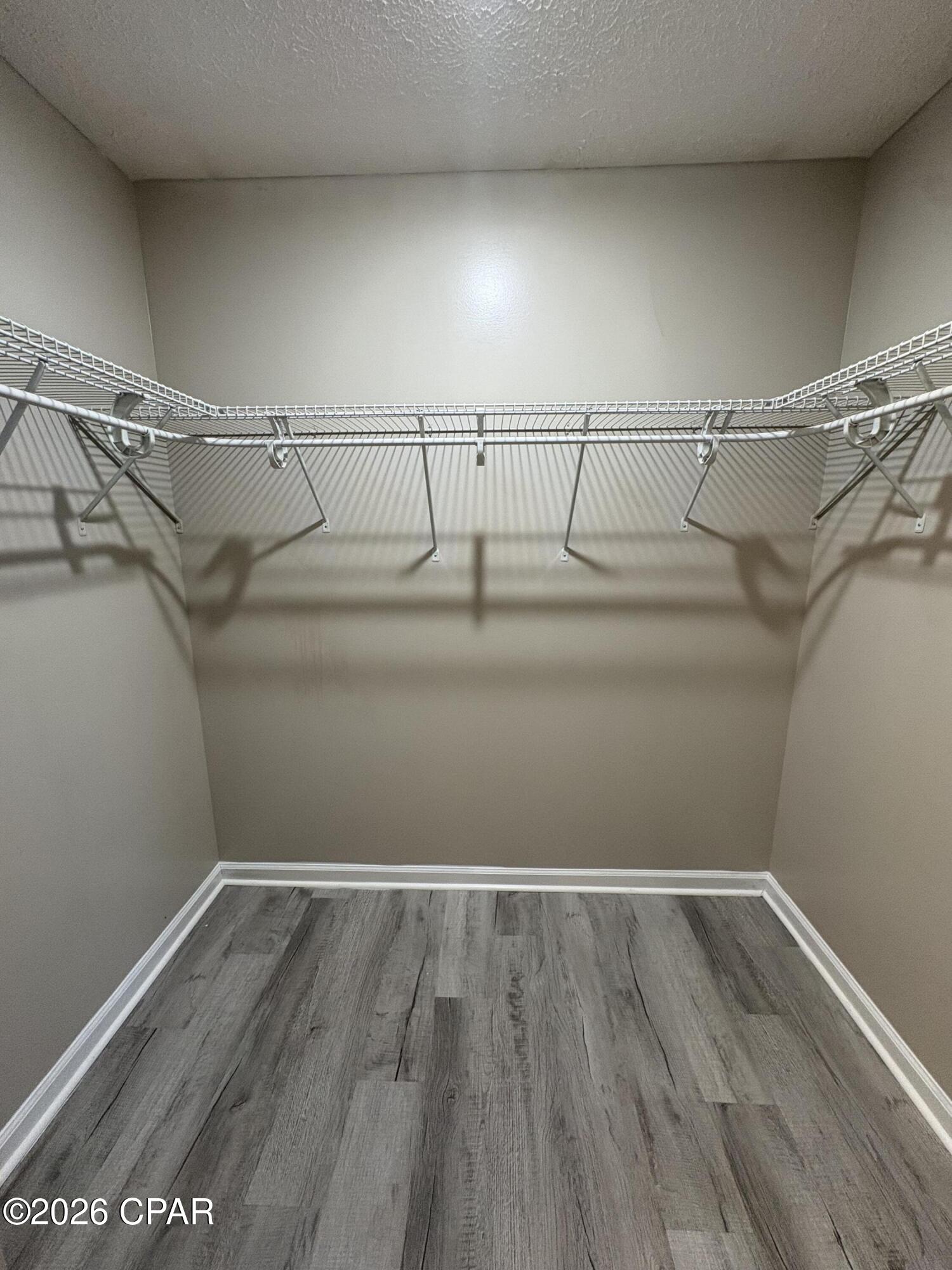 [No Recorded Subdiv] - Commercial Sale