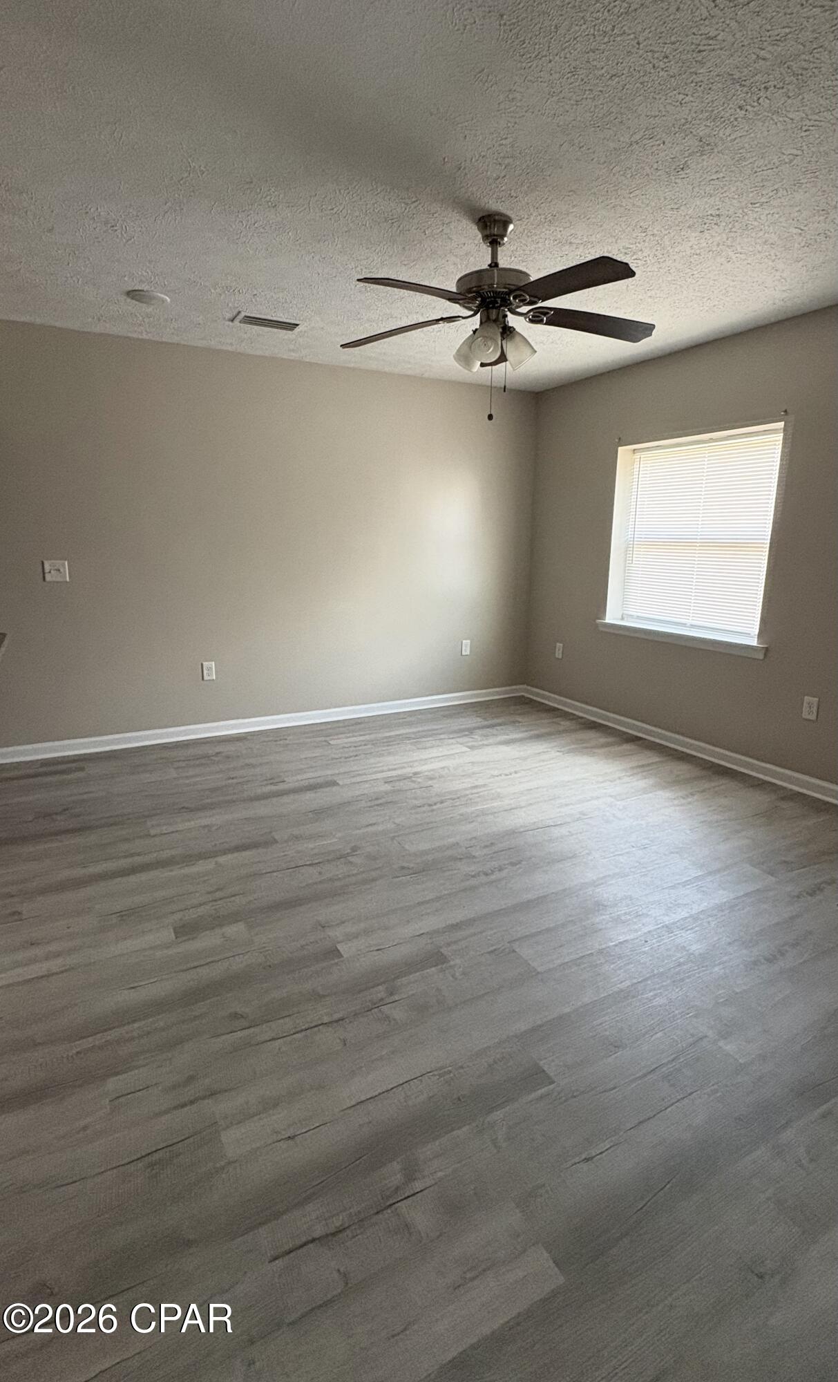 [No Recorded Subdiv] - Commercial Sale