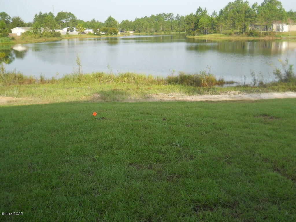 Great building lot on lake suzanne  water and sewer already in place