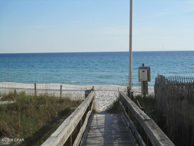 Riviera Beach - Land