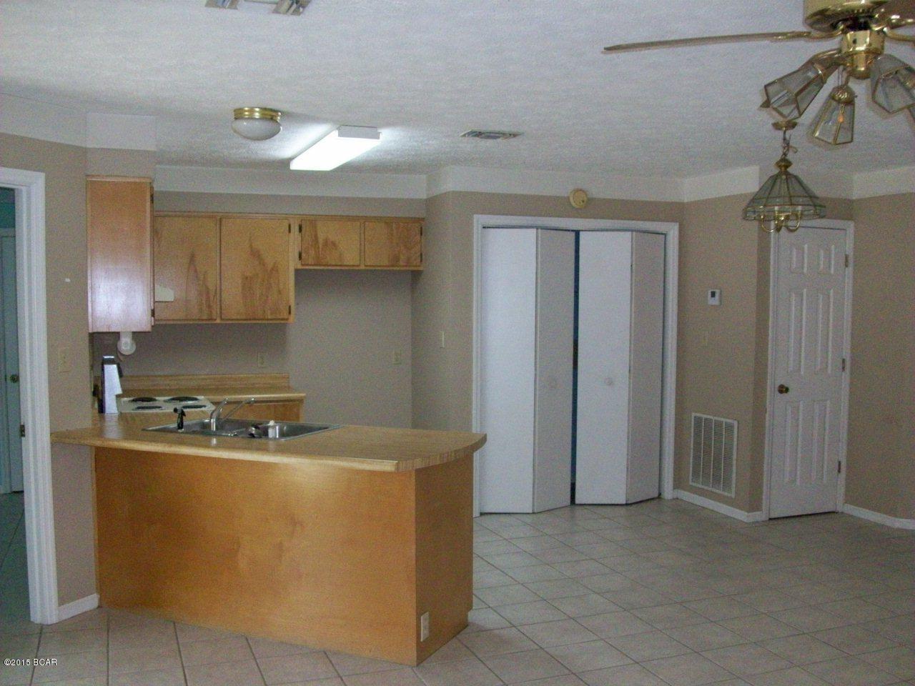 Riviera Beach - Residential
